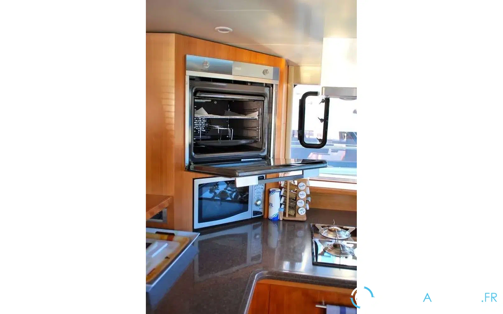 slider 44 Fountaine Pajot Queensland 55