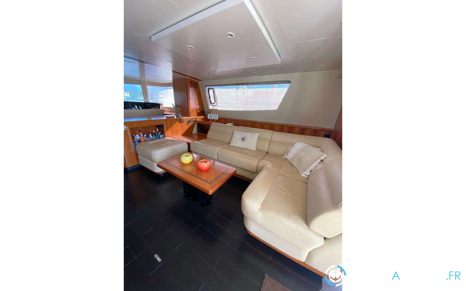 slider 61 Fountaine Pajot Queensland 55