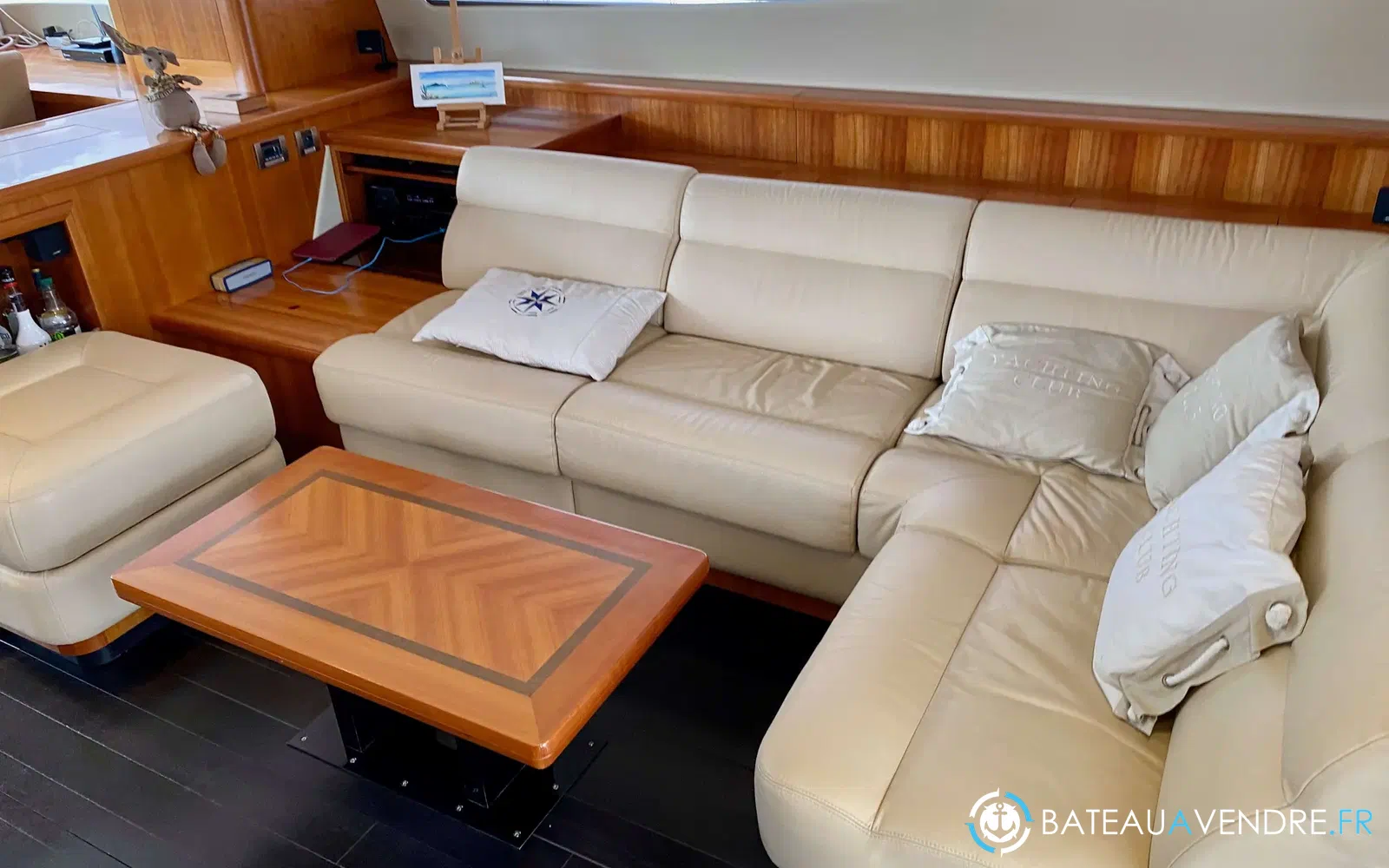 slider 81 Fountaine Pajot Queensland 55