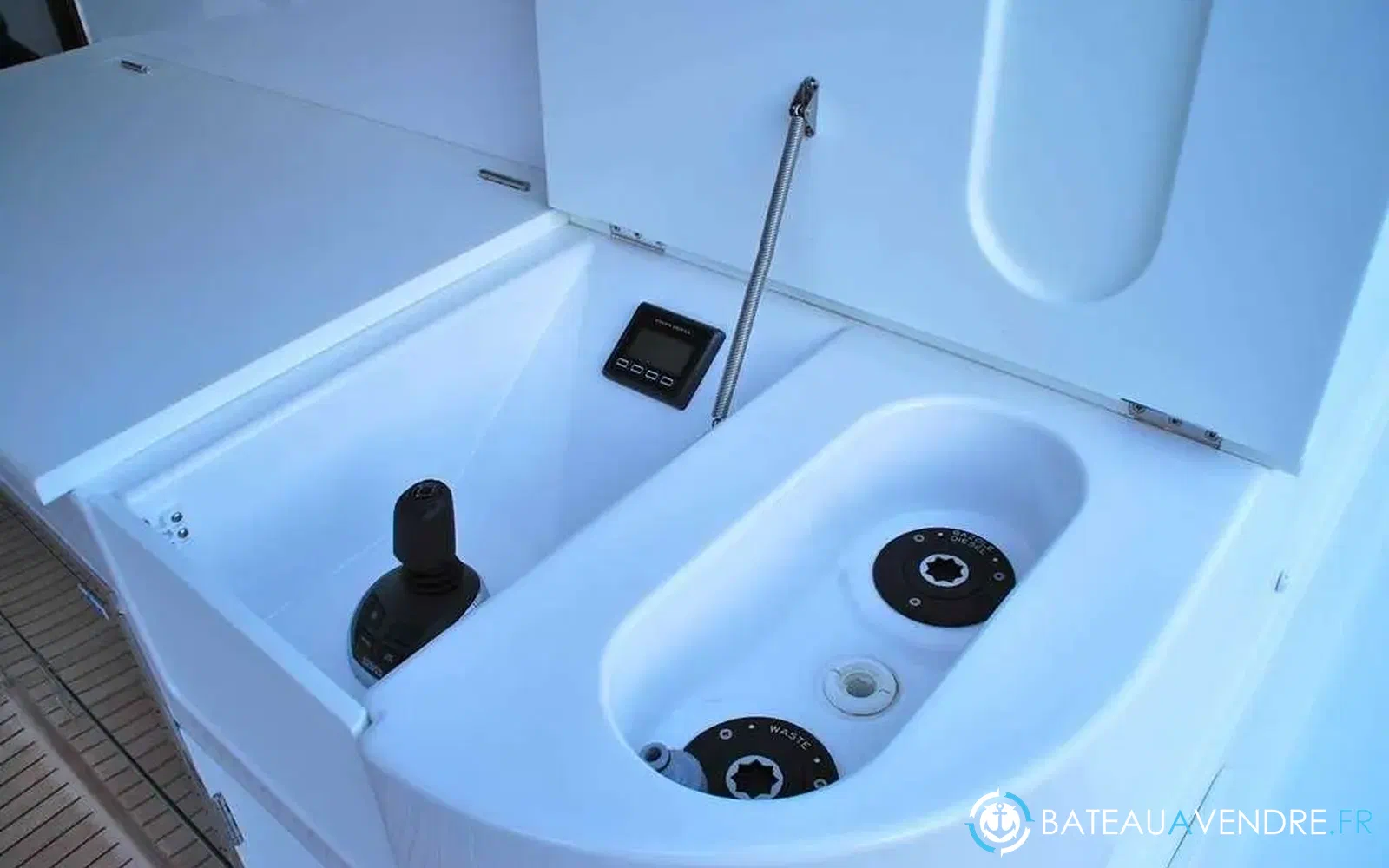 slider 82 Fountaine Pajot Queensland 55