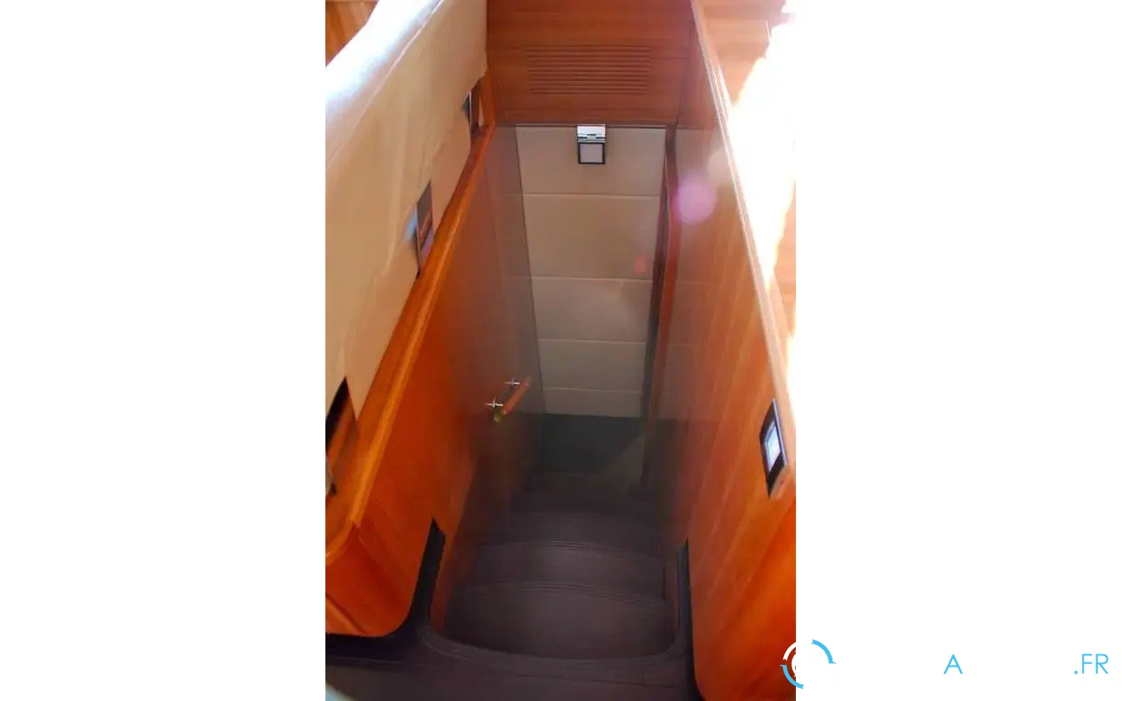 slider 8 Fountaine Pajot Queensland 55