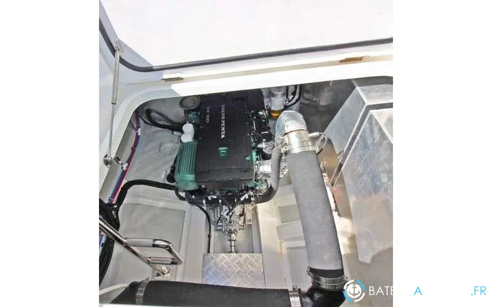 slider 6 Aquila 42 Yacht