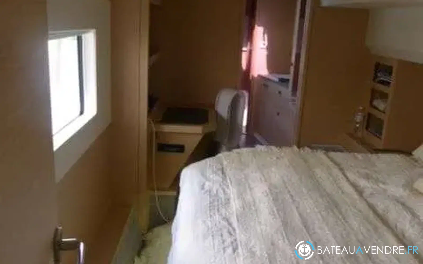 slider 21 Fountaine Pajot My 40