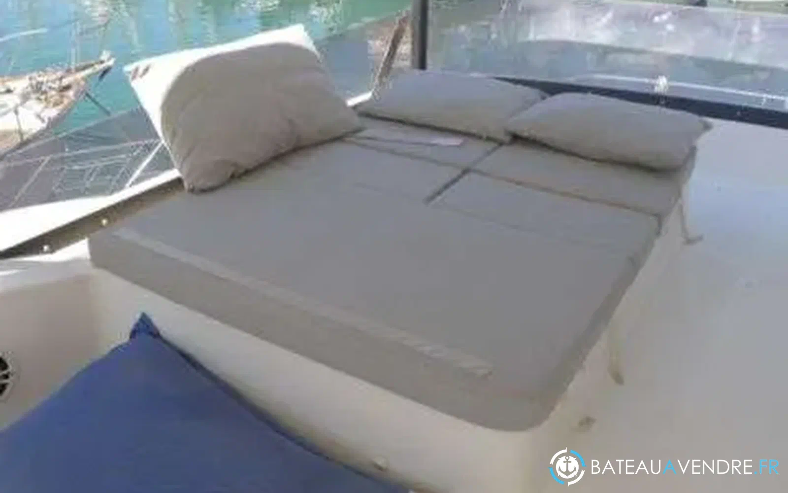 slider 2 Fountaine Pajot My 40