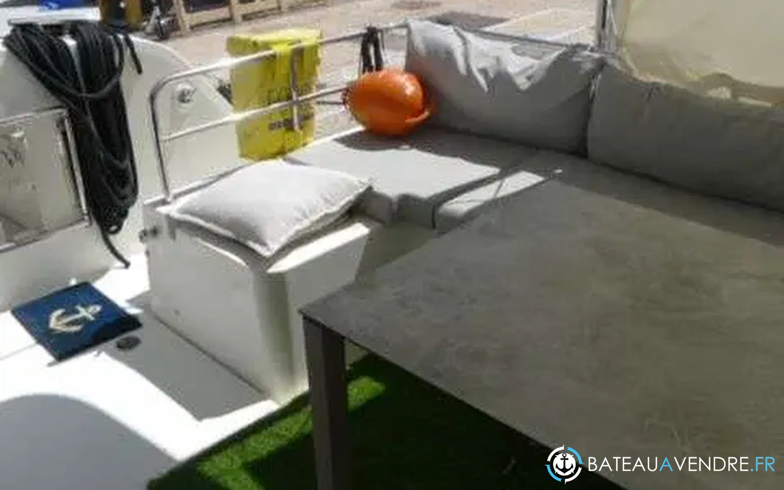 slider 45 Fountaine Pajot My 40