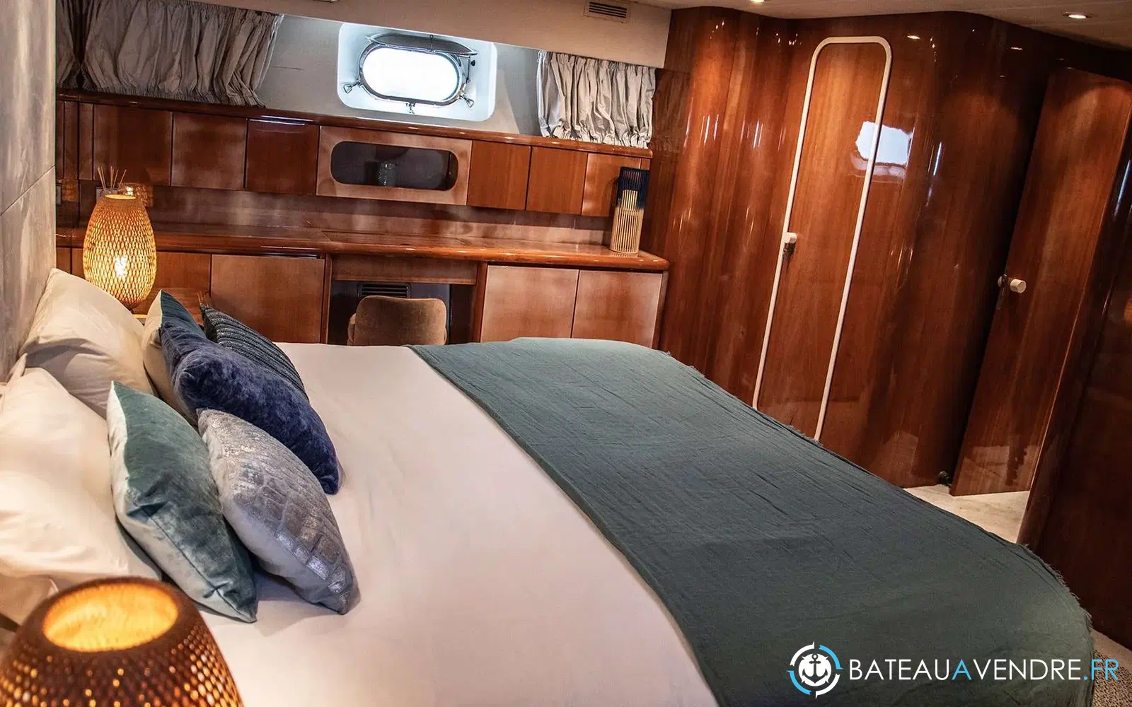 slider 31 Falcon 80