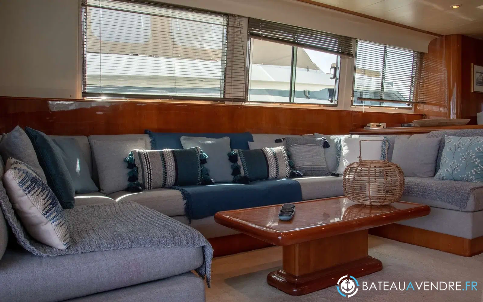slider 47 Falcon 80