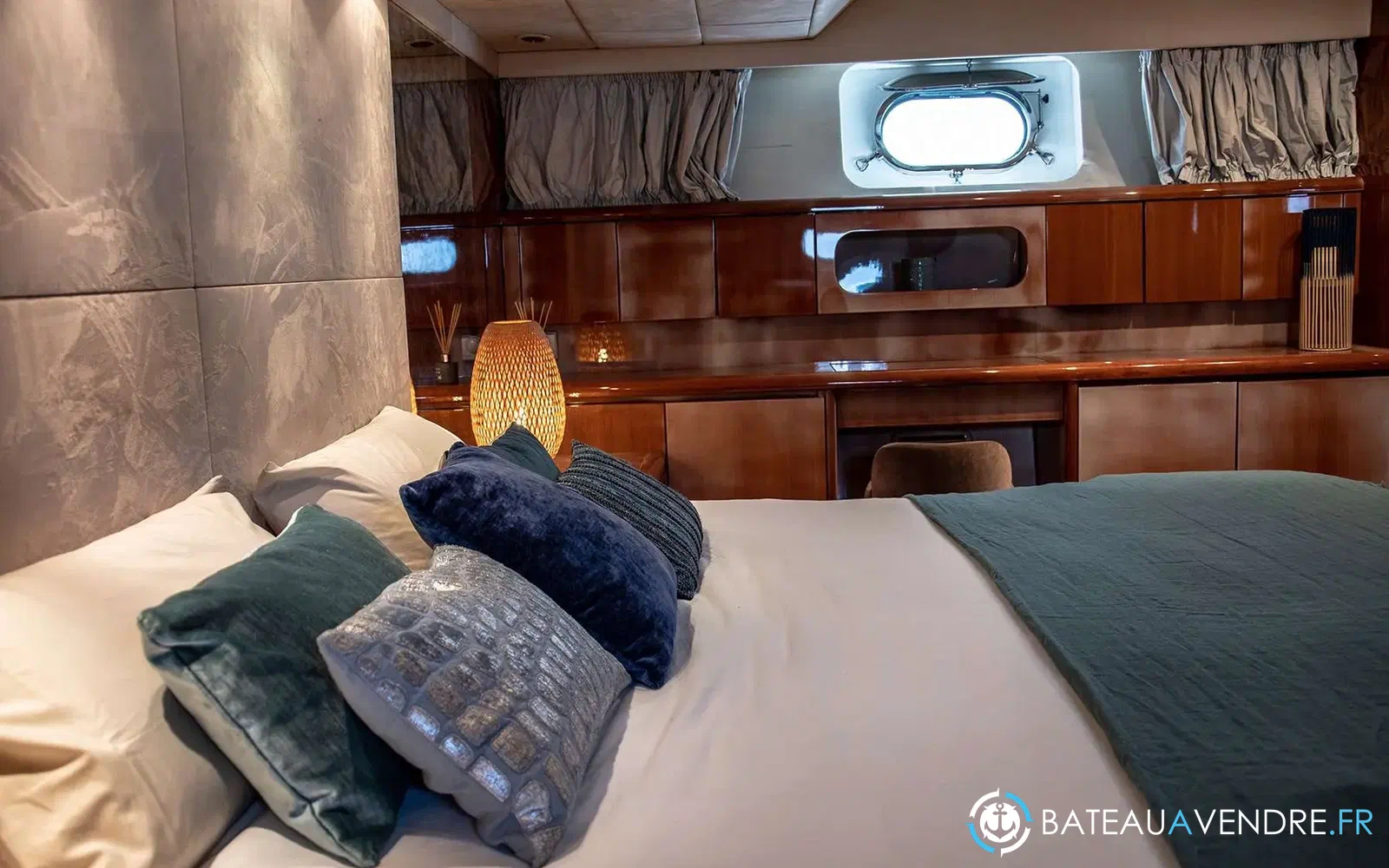 slider 57 Falcon 80
