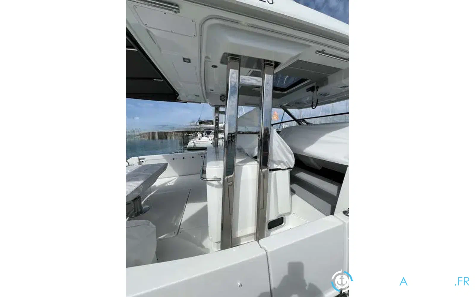 slider 38 Jeanneau Cap Camarat 12.5 WA