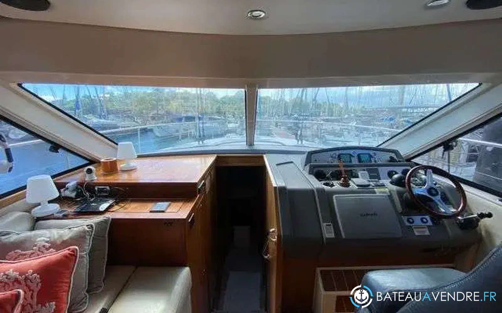 slider 13 Riviera 4400 Sport Yacht