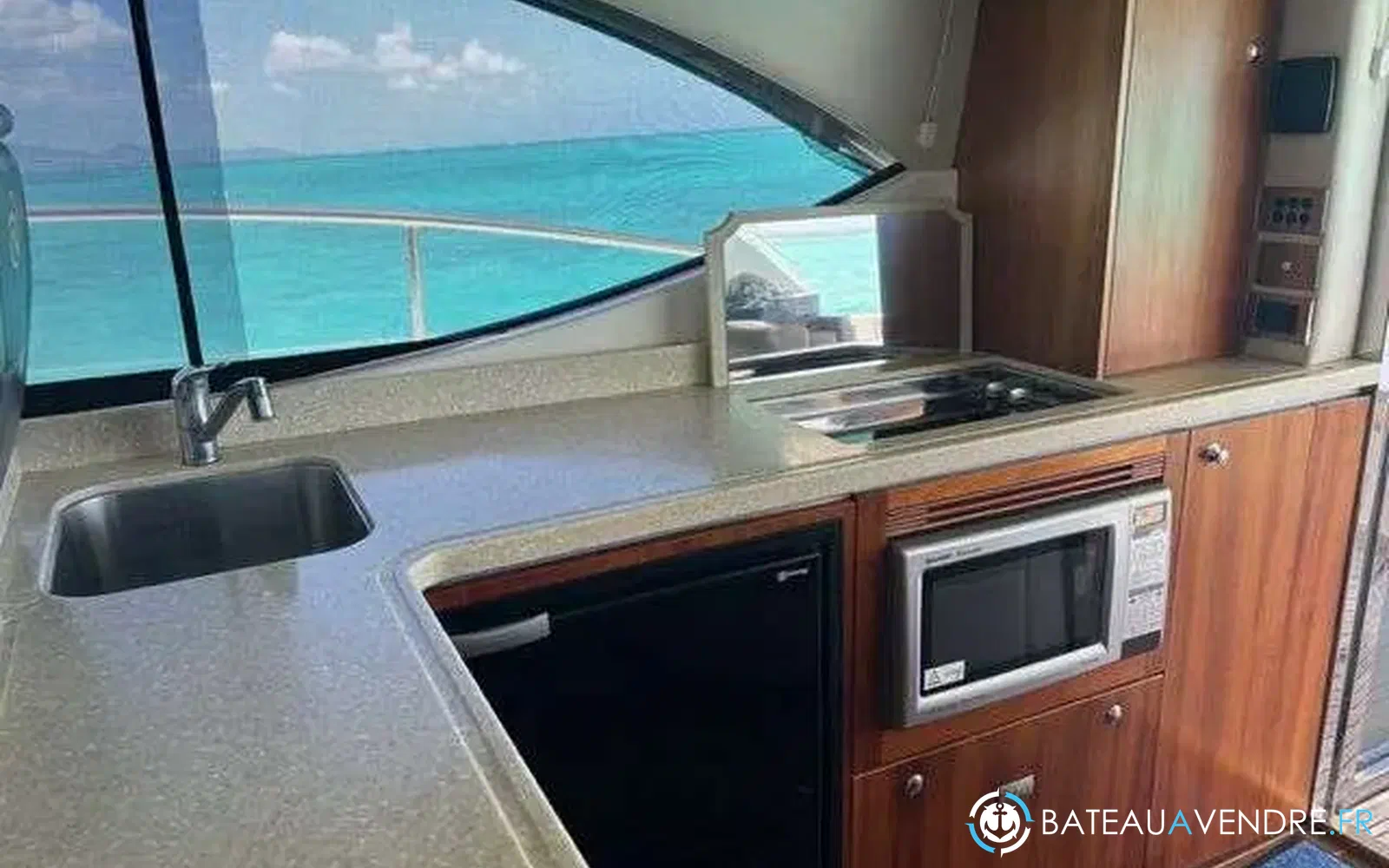 slider 33 Riviera 4400 Sport Yacht