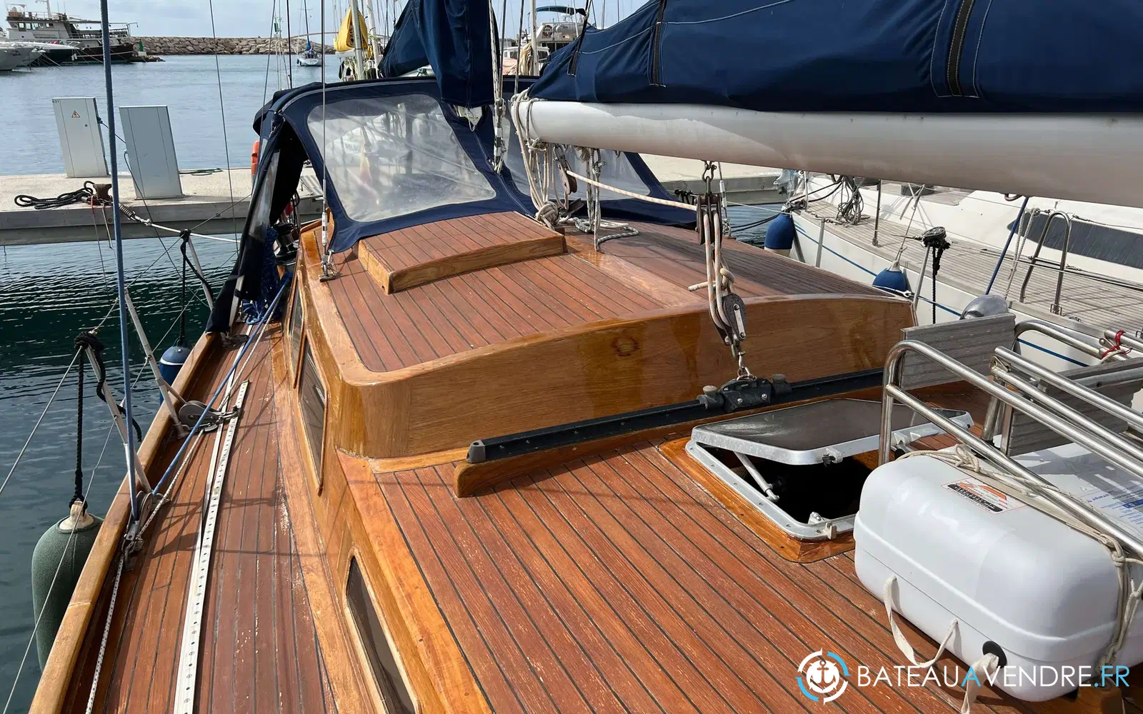slider 50 Van De Stadt Stormy 55