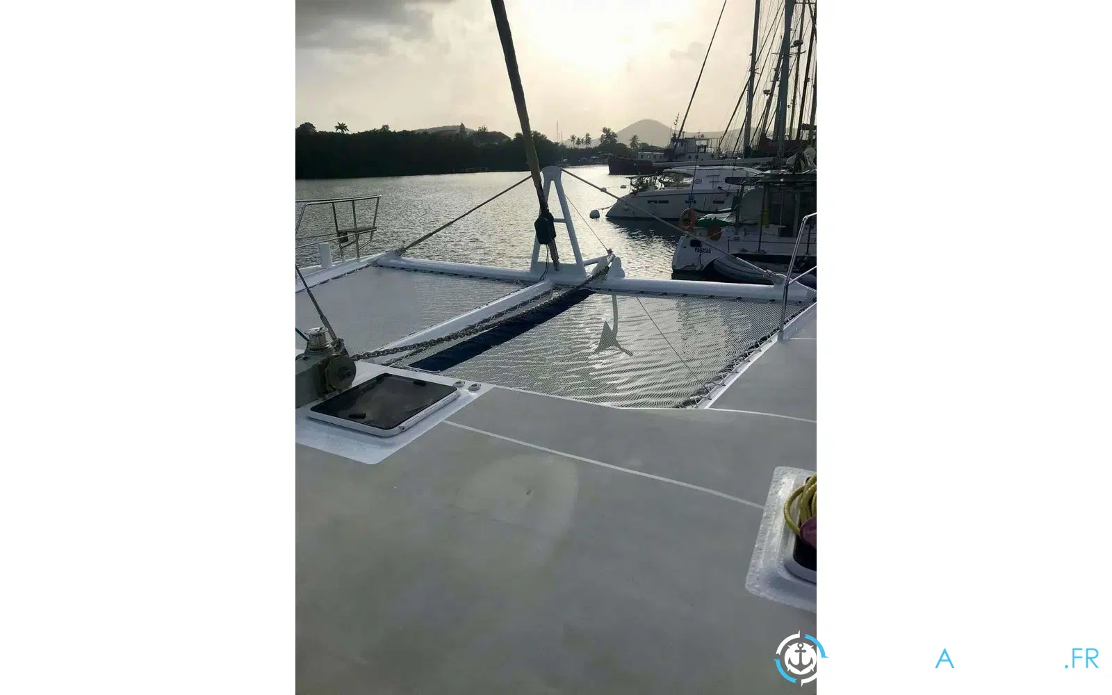 slider 12 Squalt Marine International CK64