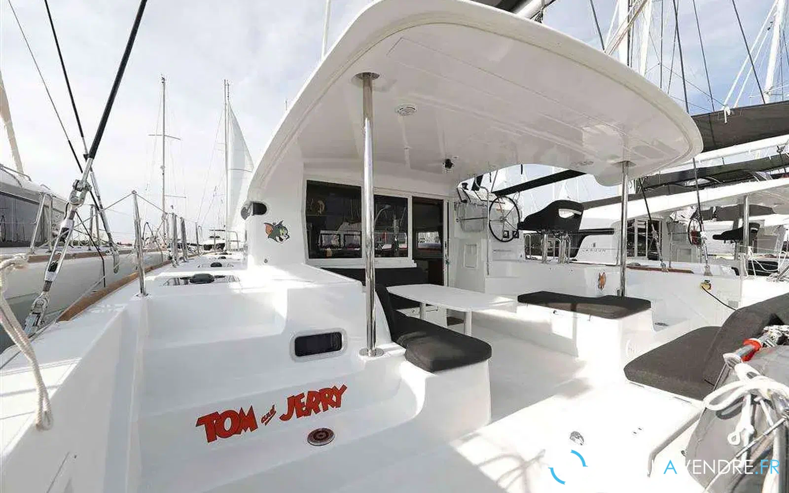 slider 5 Lagoon 40