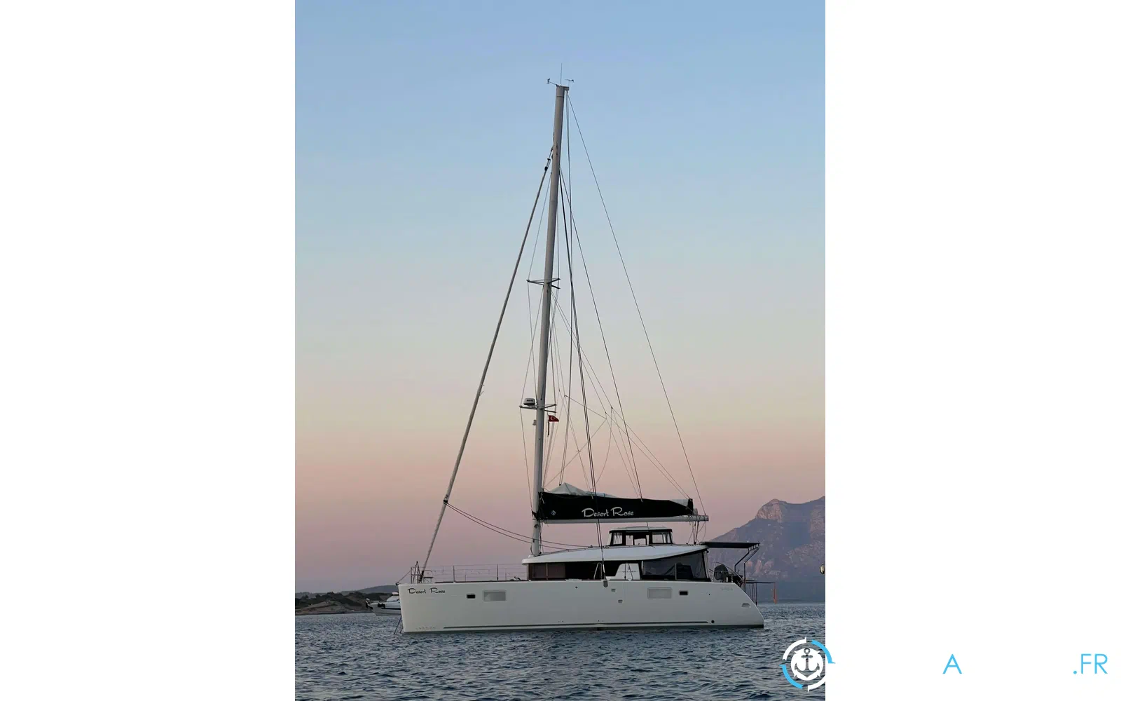 slider 0 Lagoon 450 Sport Top