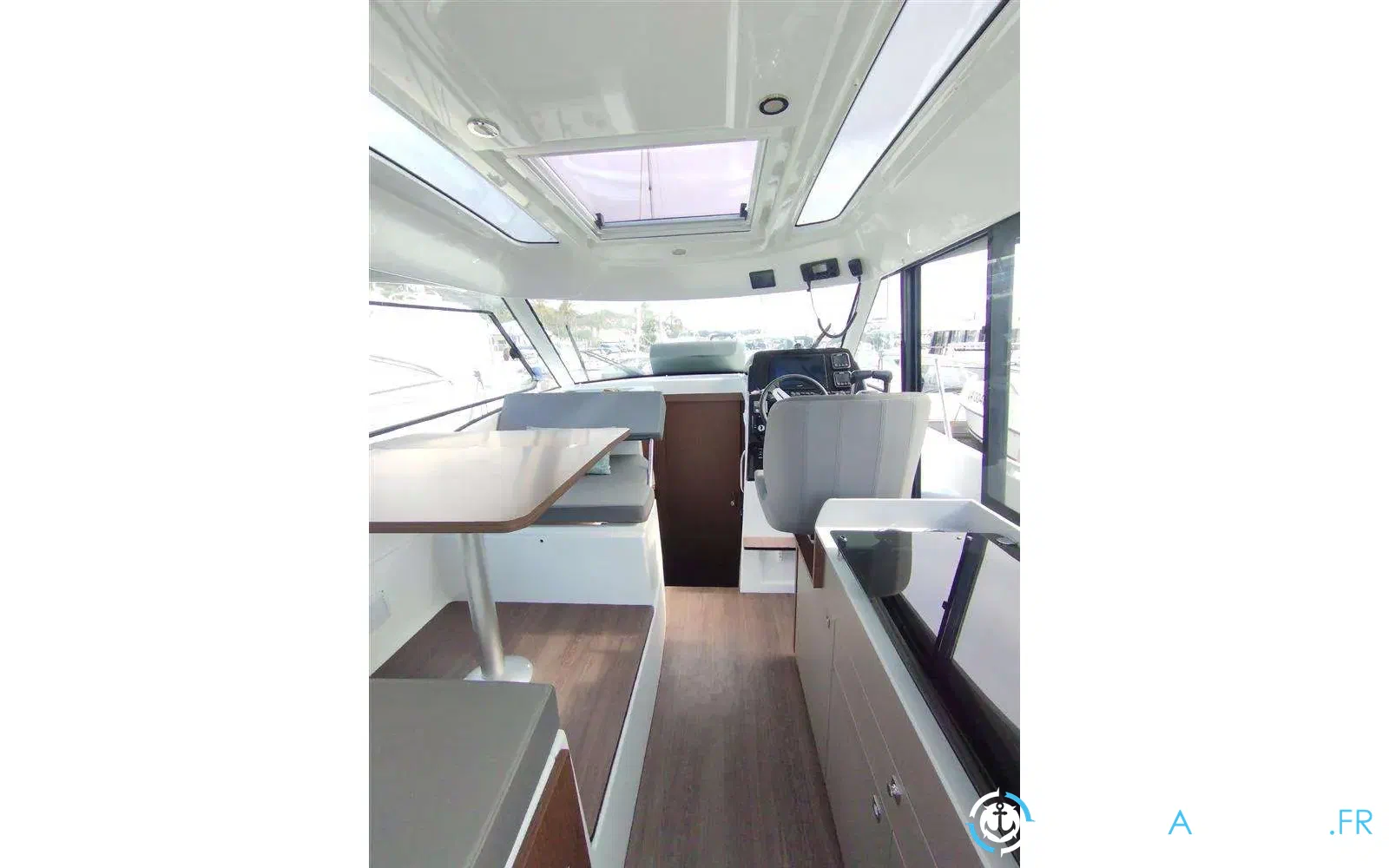slider 1 Beneteau Antares Serie 9