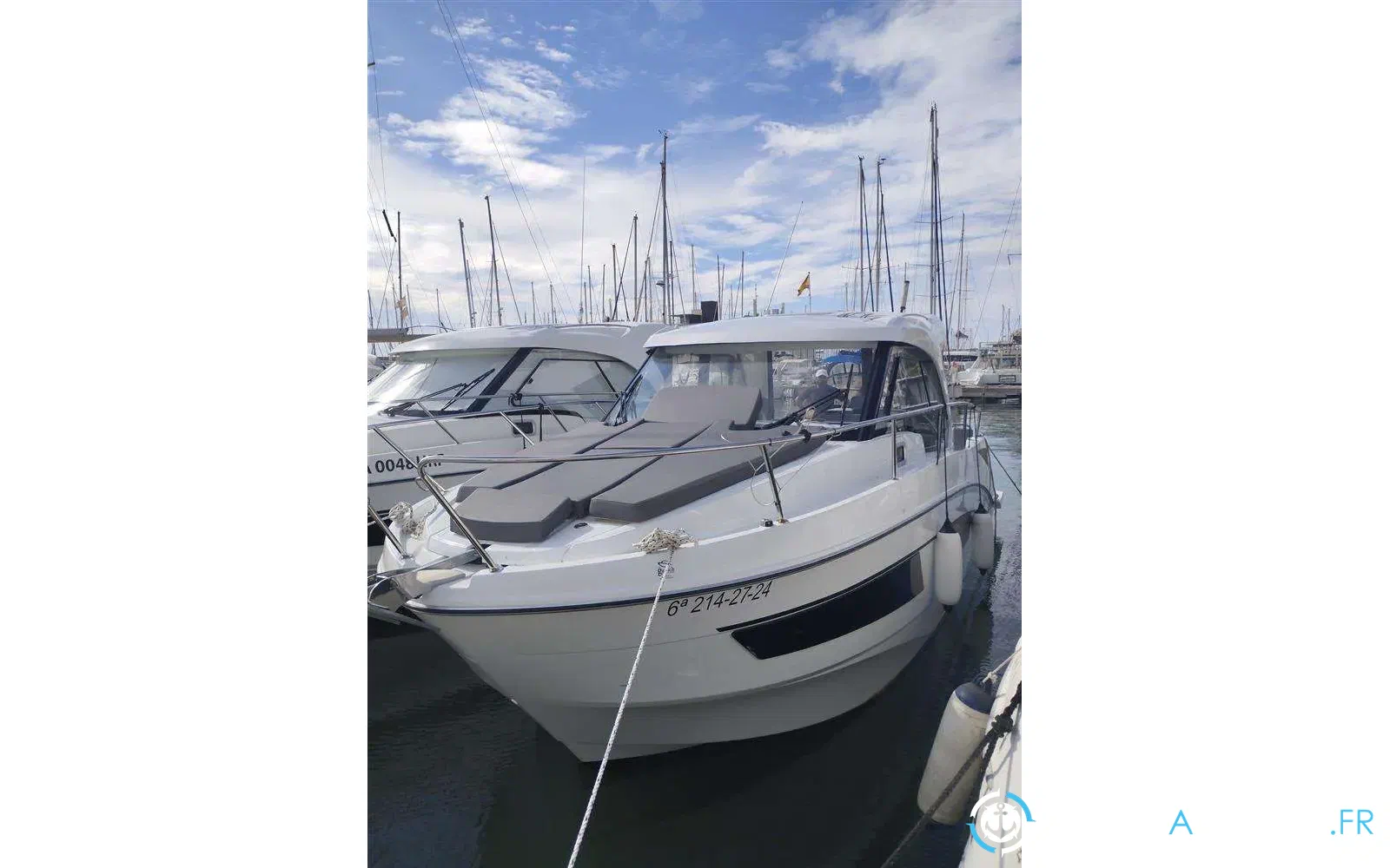 slider 32 Beneteau Antares Serie 9