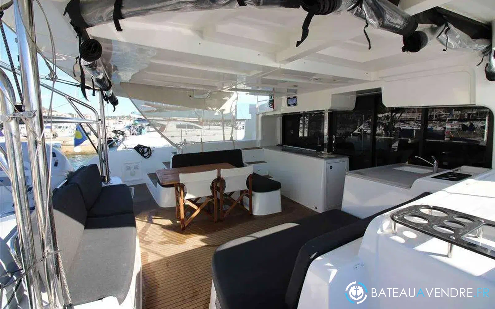 slider 19 Lagoon 46