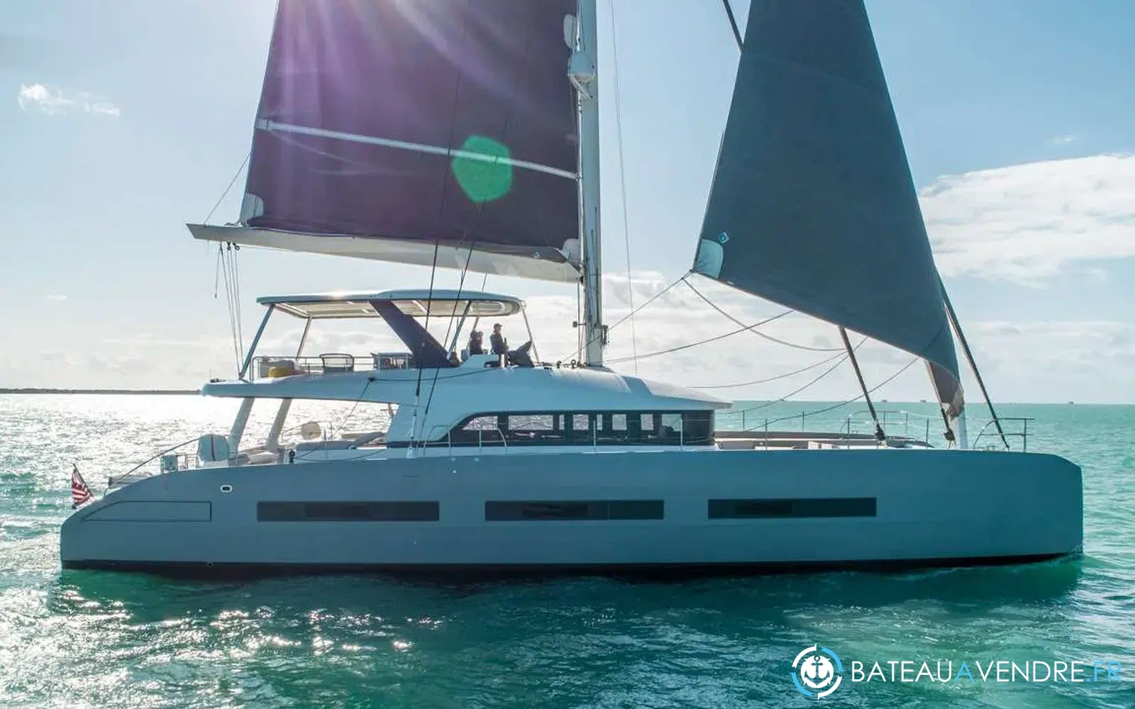slider 33 Lagoon Seventy 7