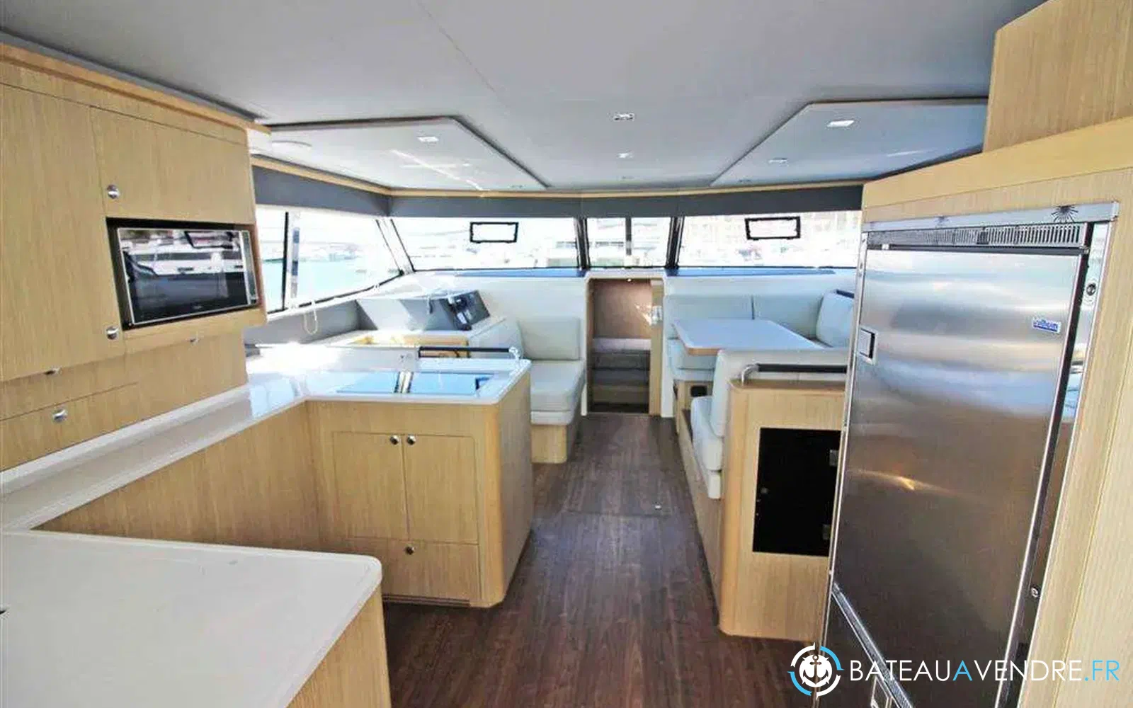 slider 14 Aquila 42 Yacht