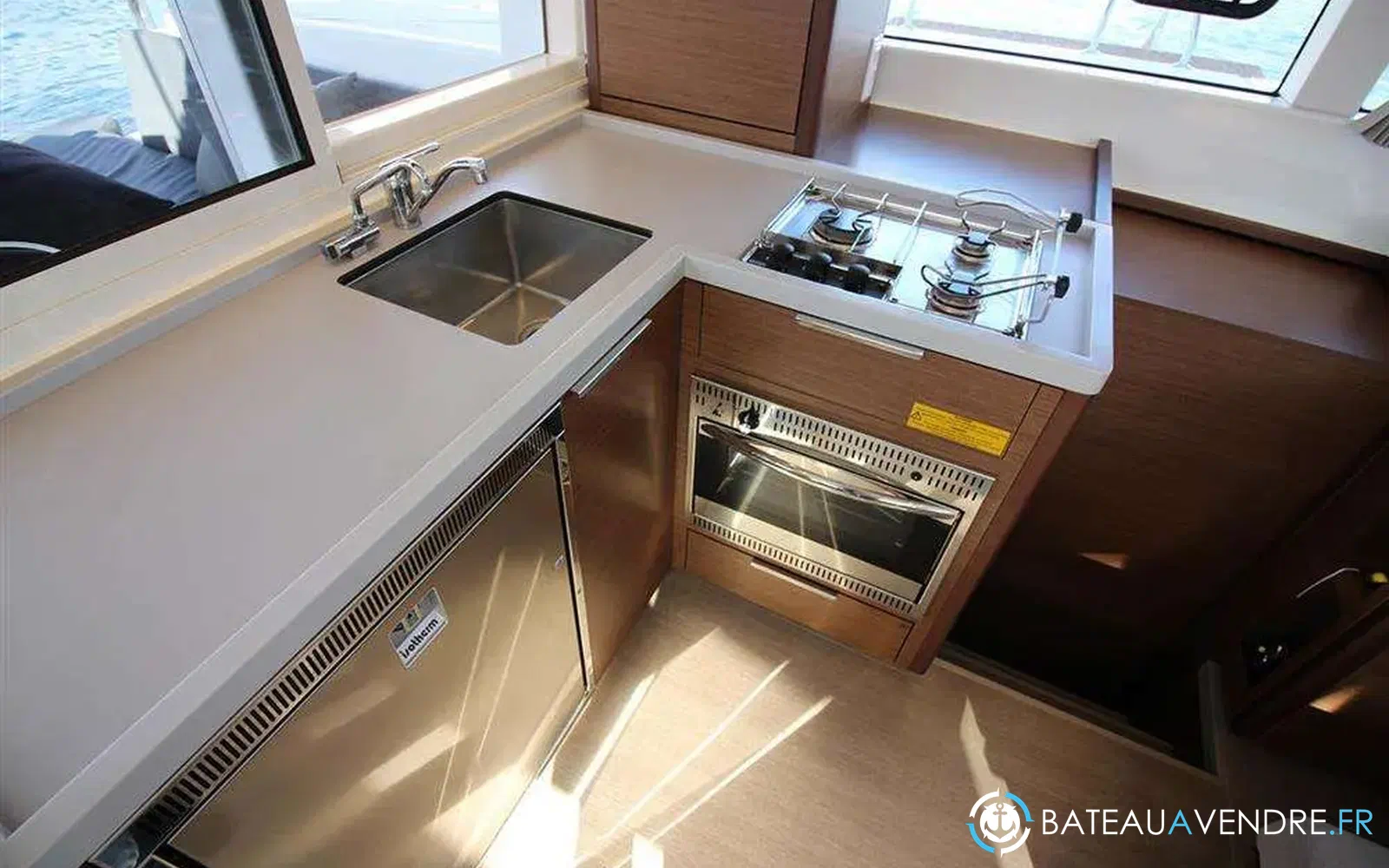slider 10 Lagoon 40