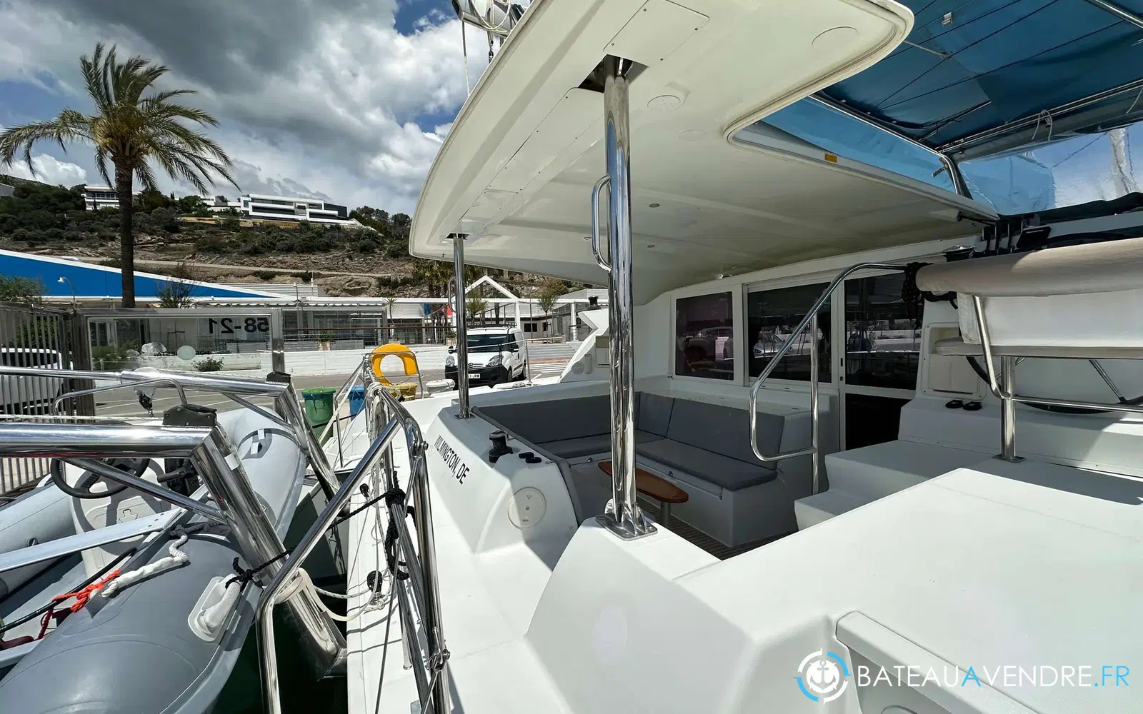 slider 25 Lagoon 421