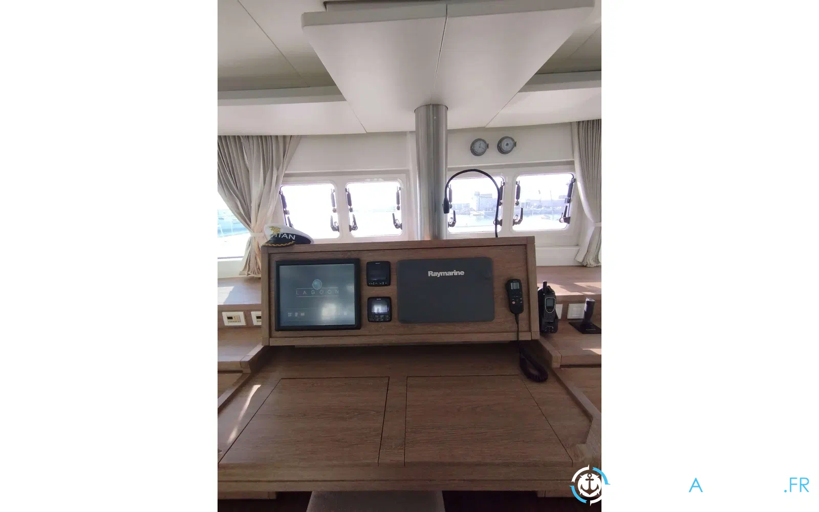 slider 34 Lagoon 620