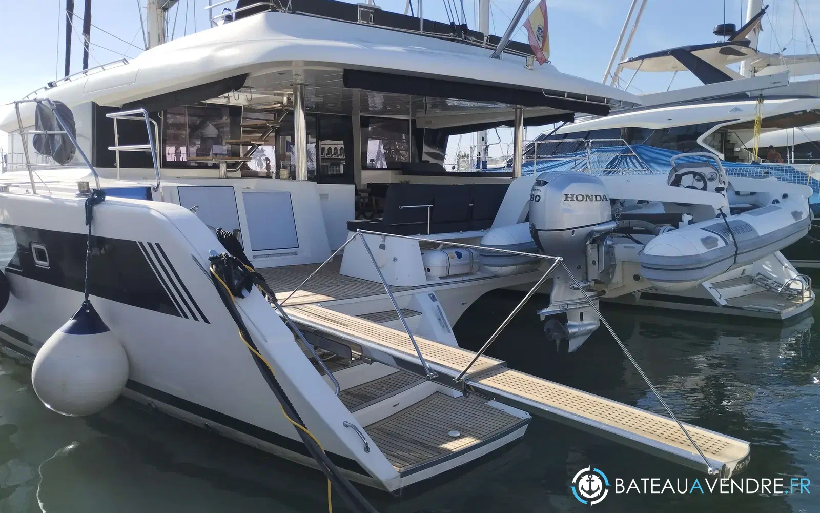 slider 43 Lagoon 620