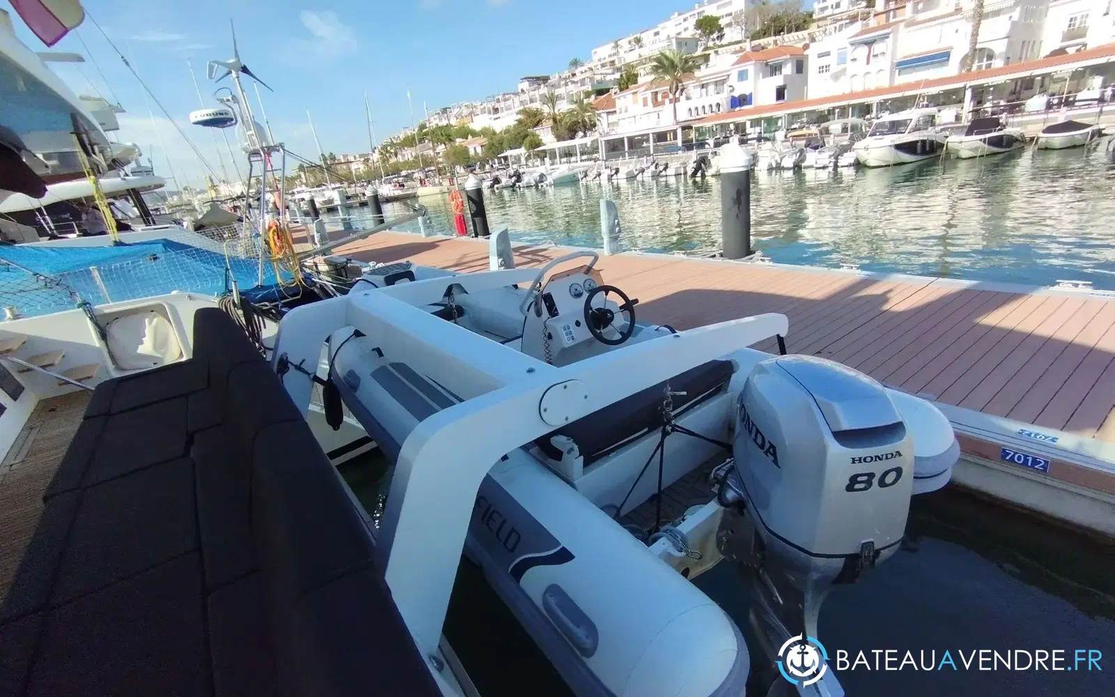 slider 46 Lagoon 620