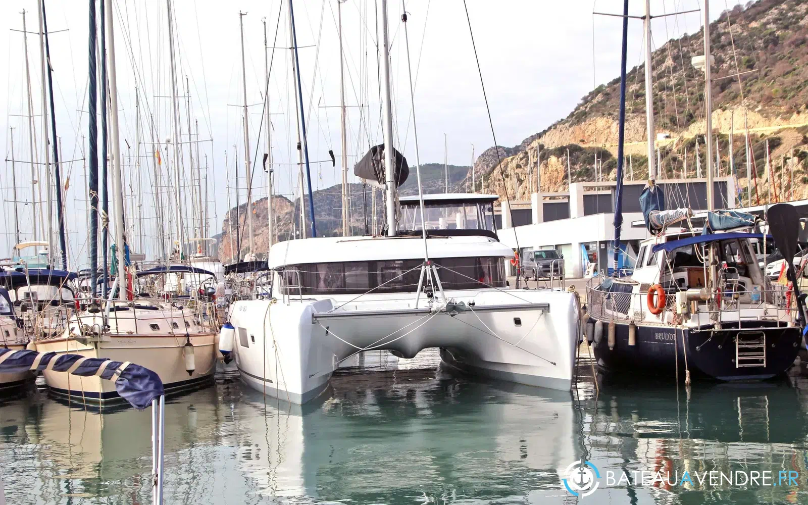 slider 5 Lagoon 42