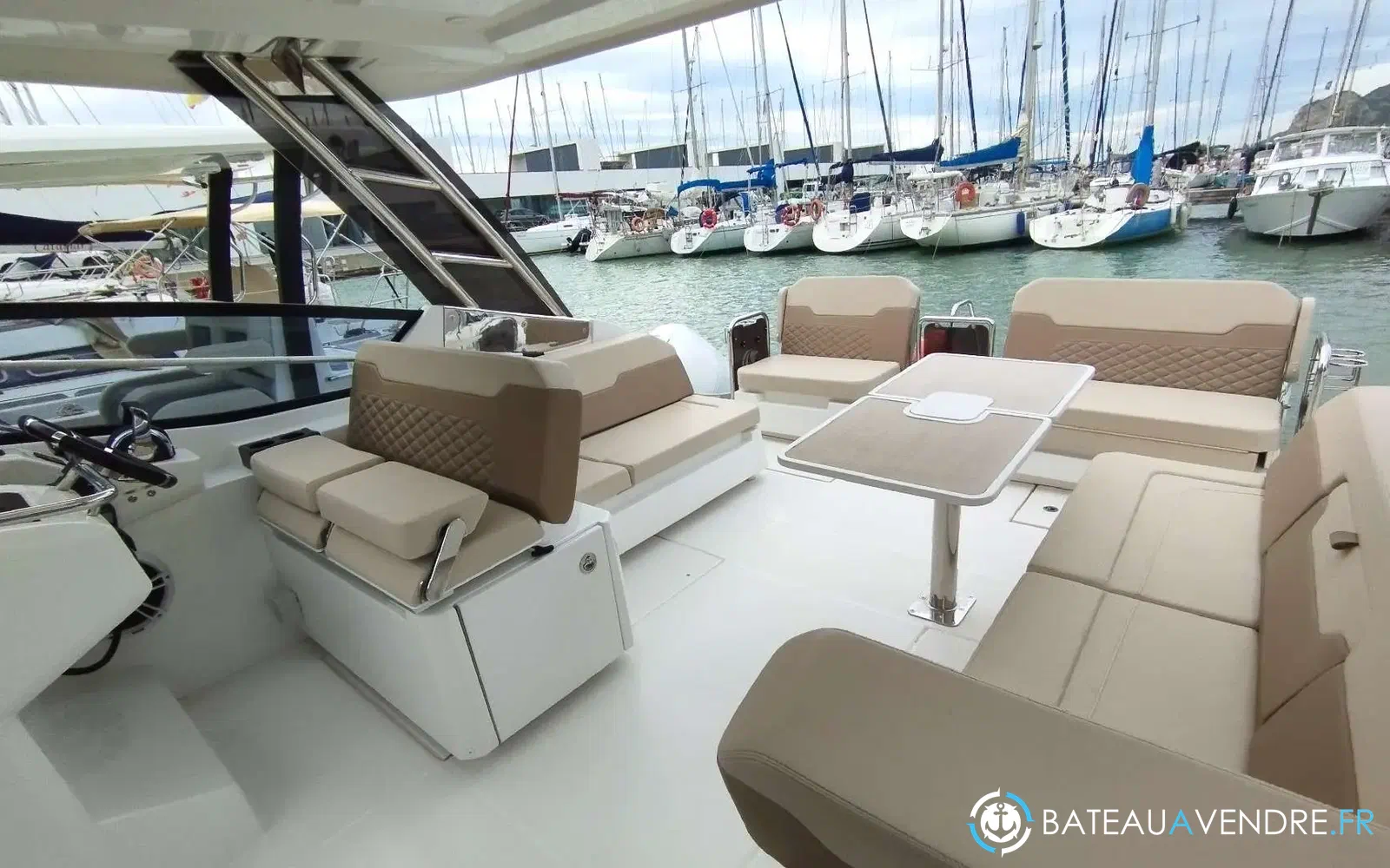slider 8 Aquila 32
