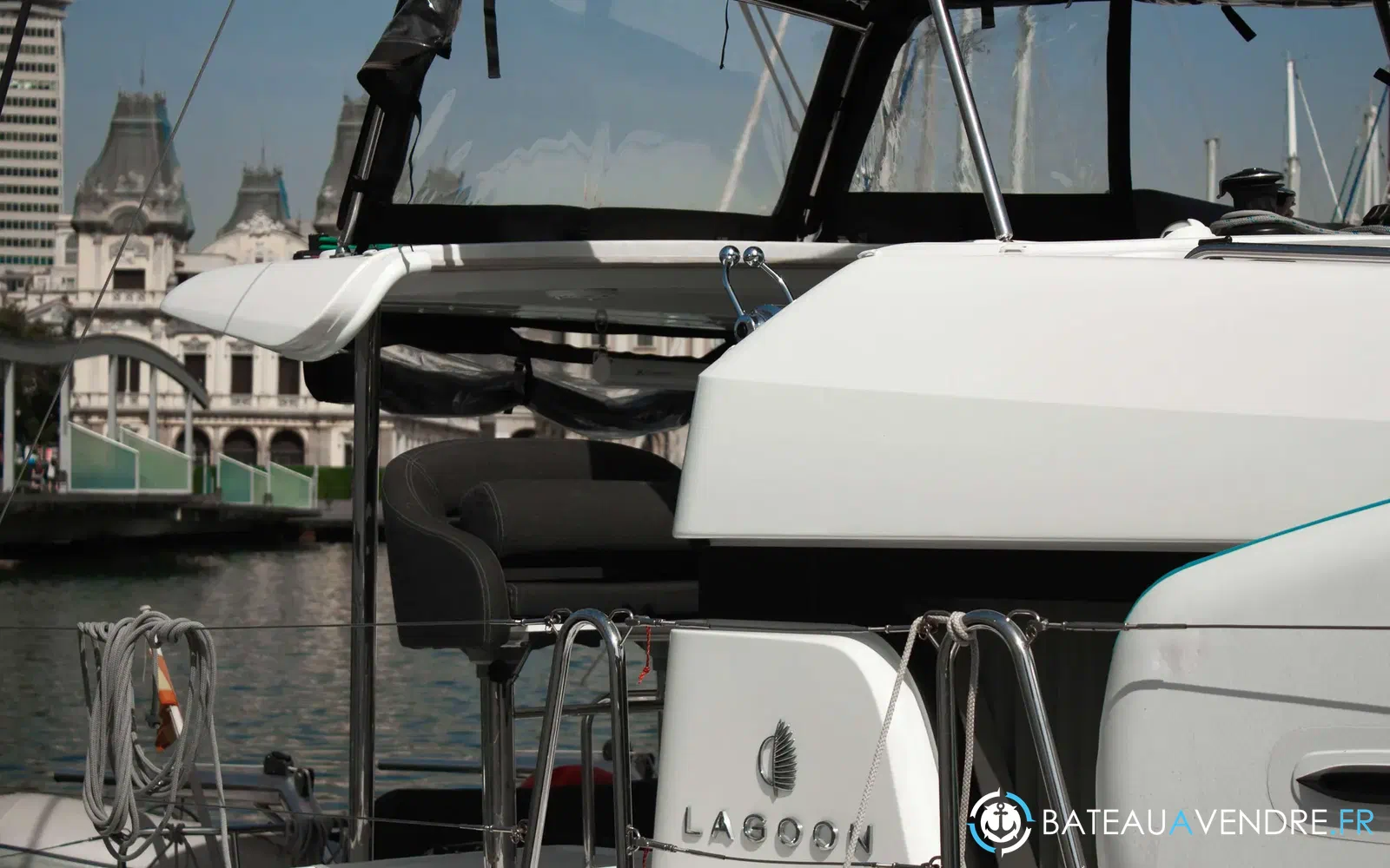slider 35 Lagoon 40