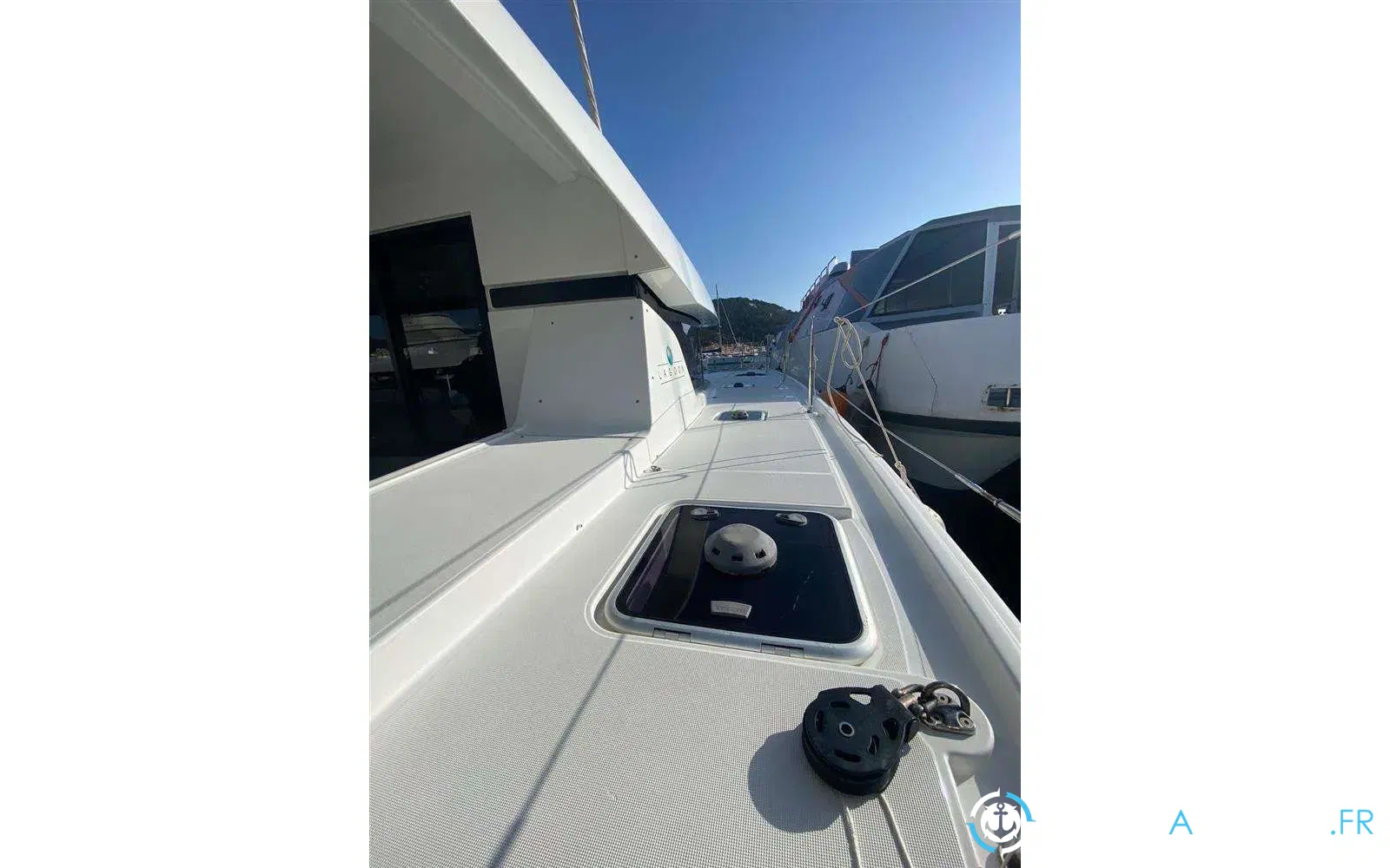 slider 11 Lagoon 42