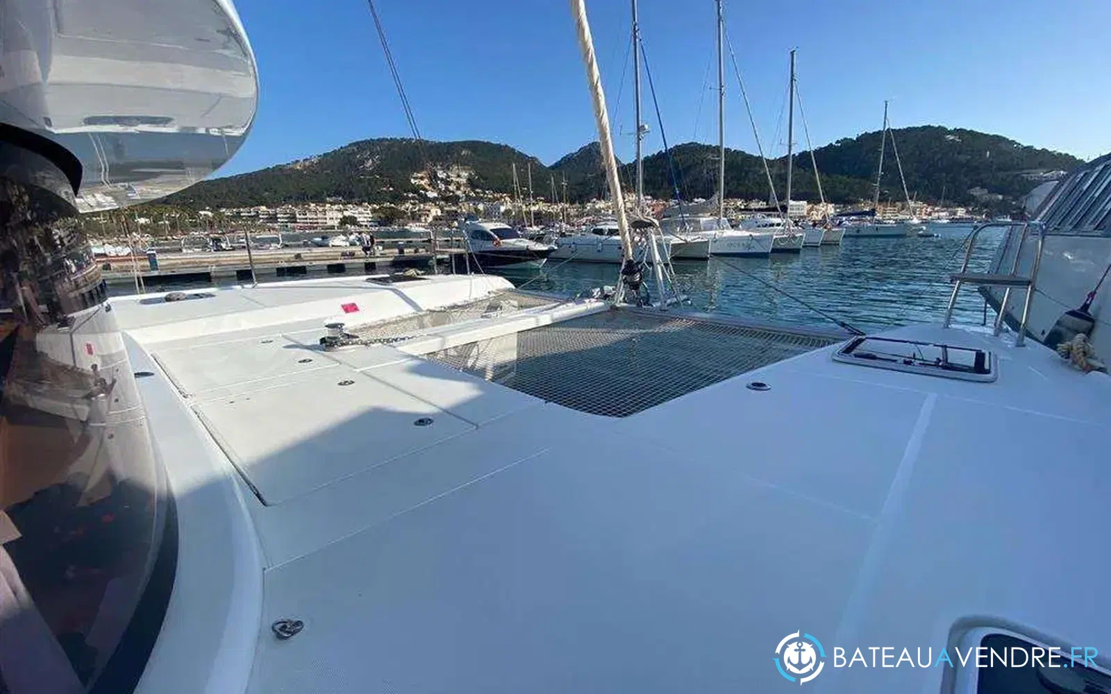 slider 18 Lagoon 42