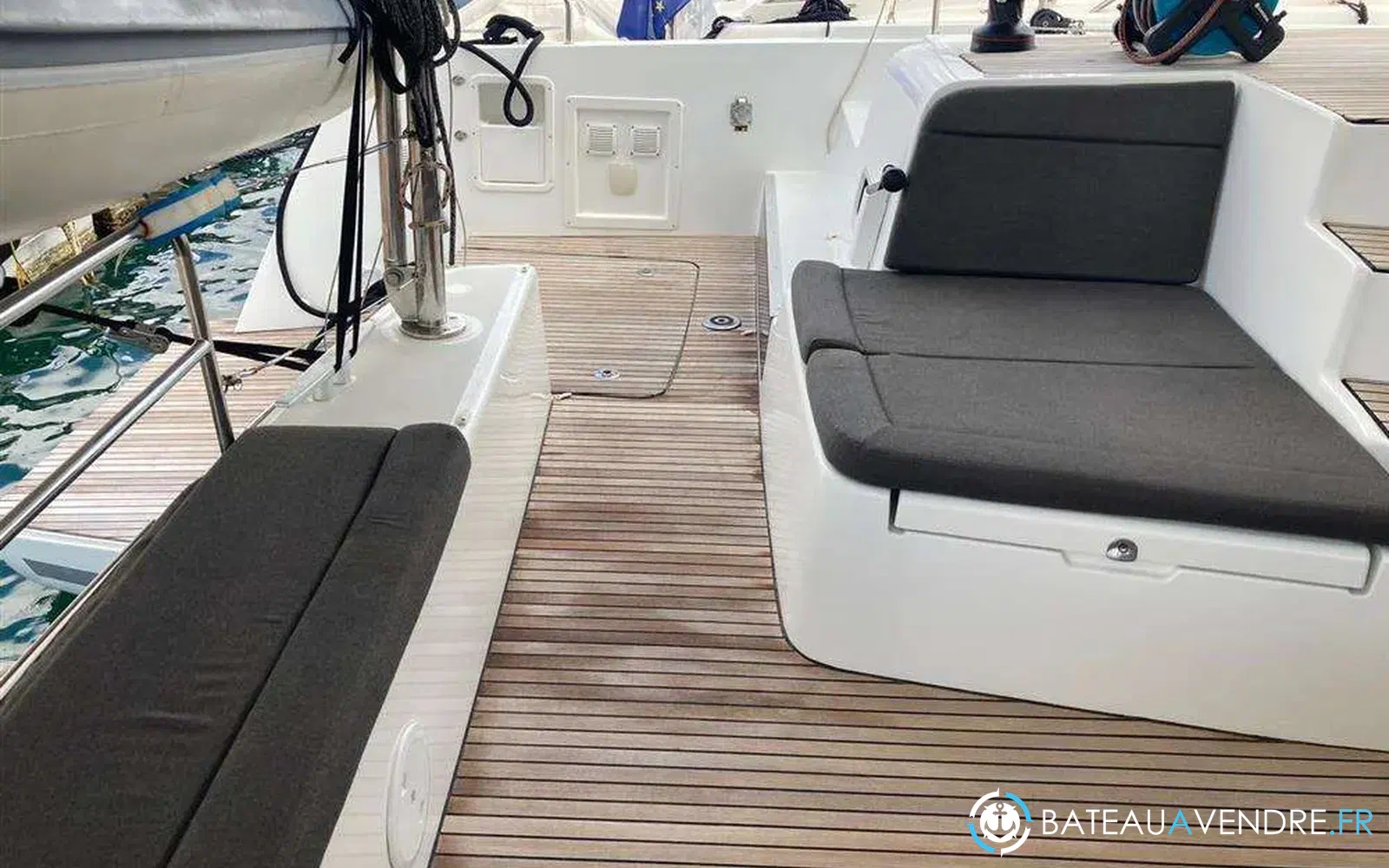 slider 21 Lagoon 42