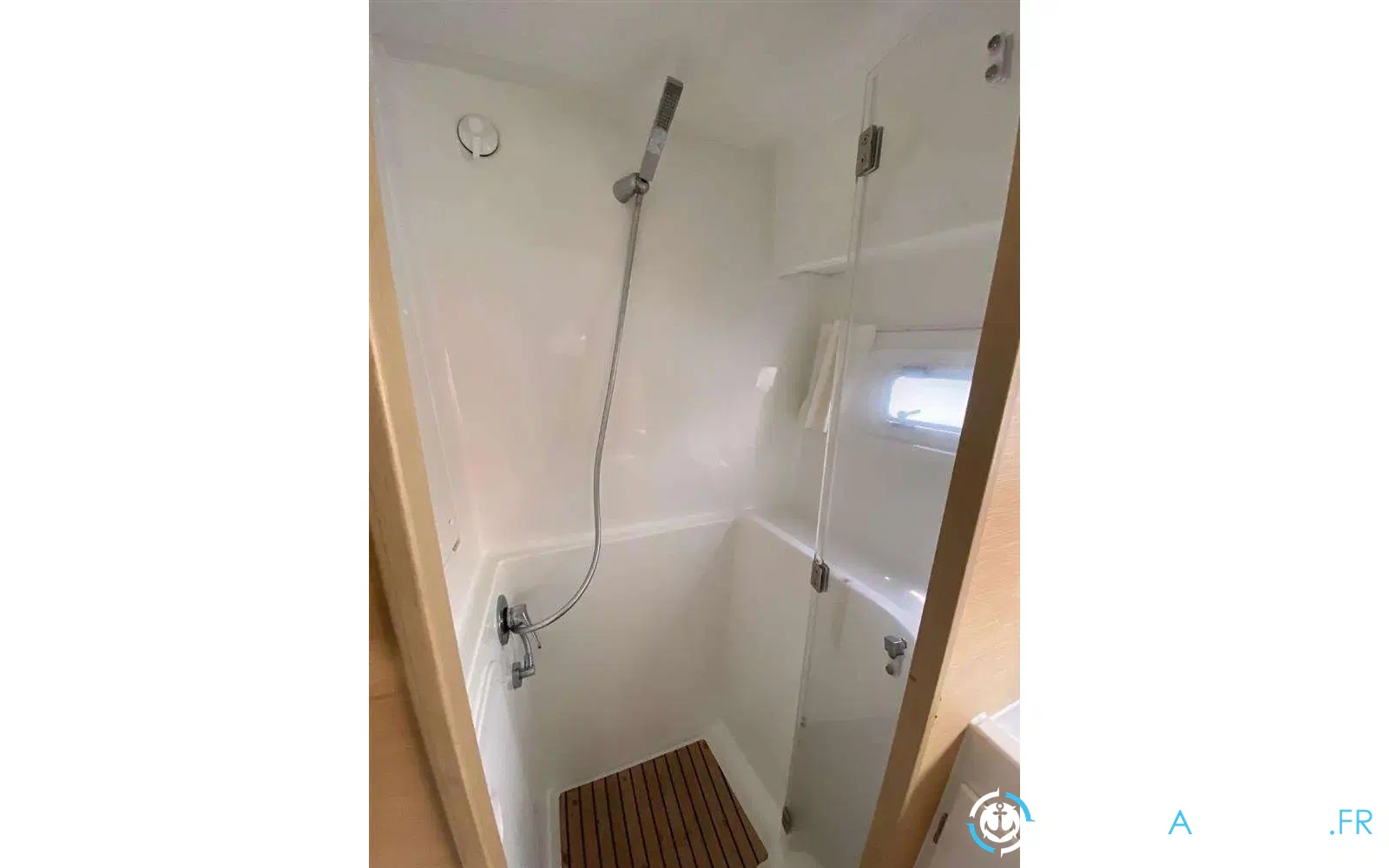 slider 8 Lagoon 42