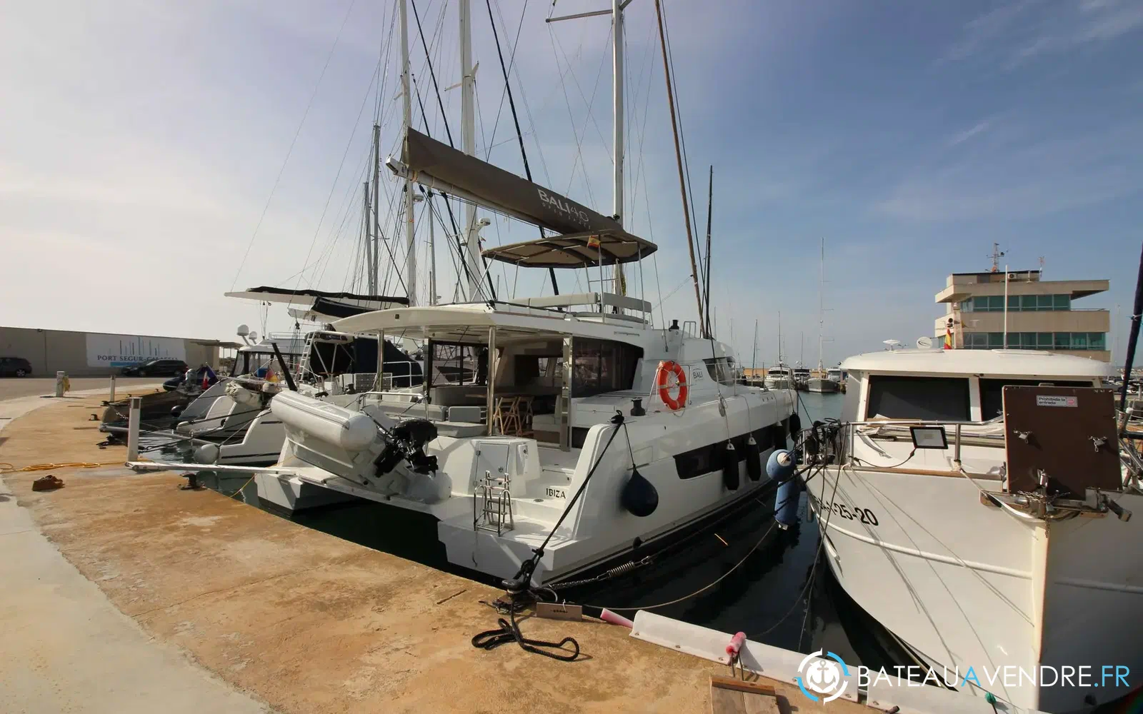 slider 30 Bali Catamarans Bali 4.6