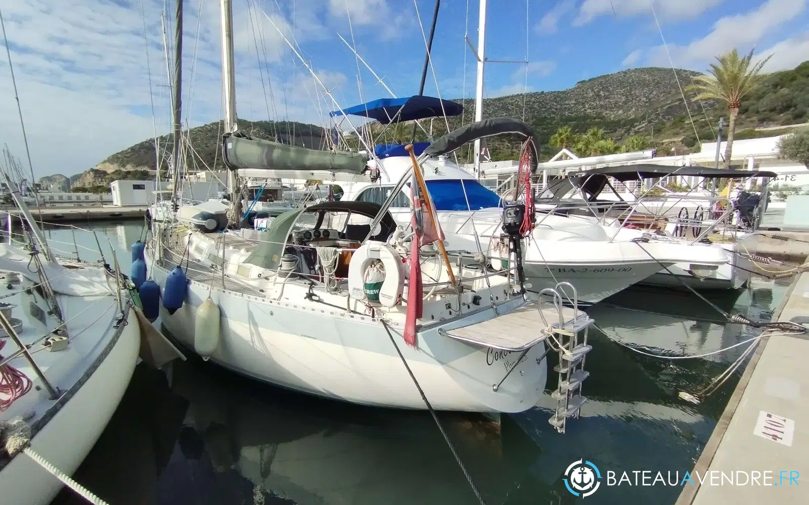 slider 8 Wauquiez Hood 38