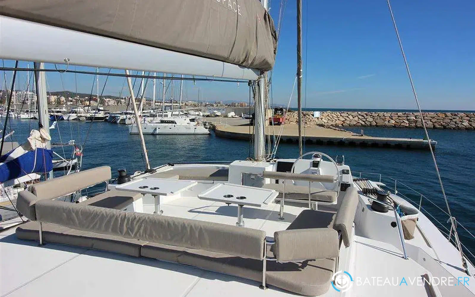 slider 4 Bali Catamarans Bali 5.4