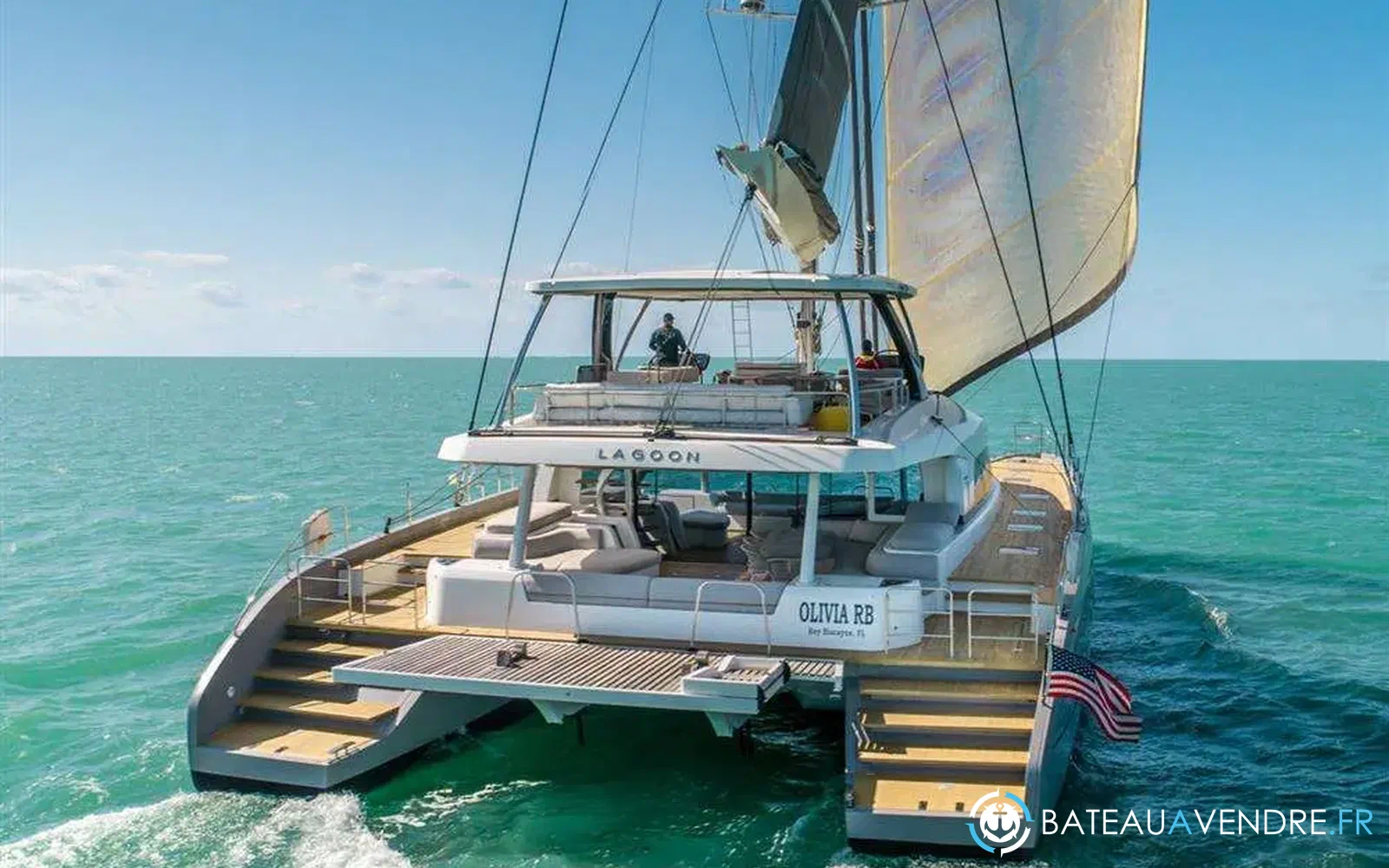 slider 28 Lagoon Seventy 7