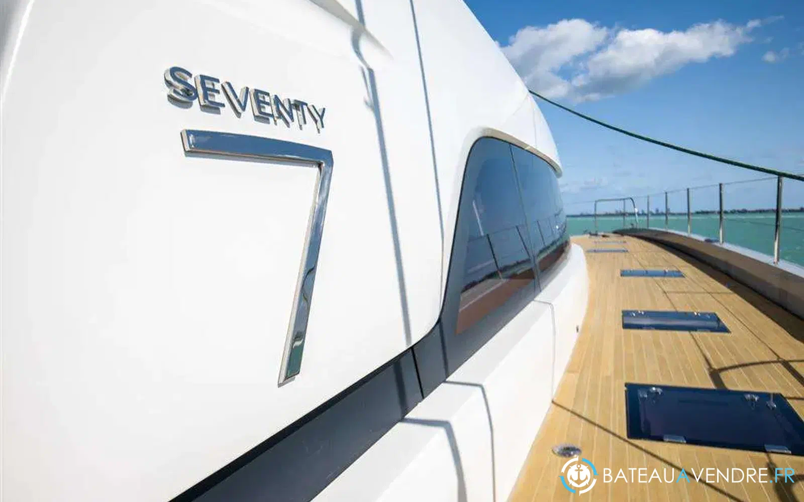 slider 33 Lagoon Seventy 7