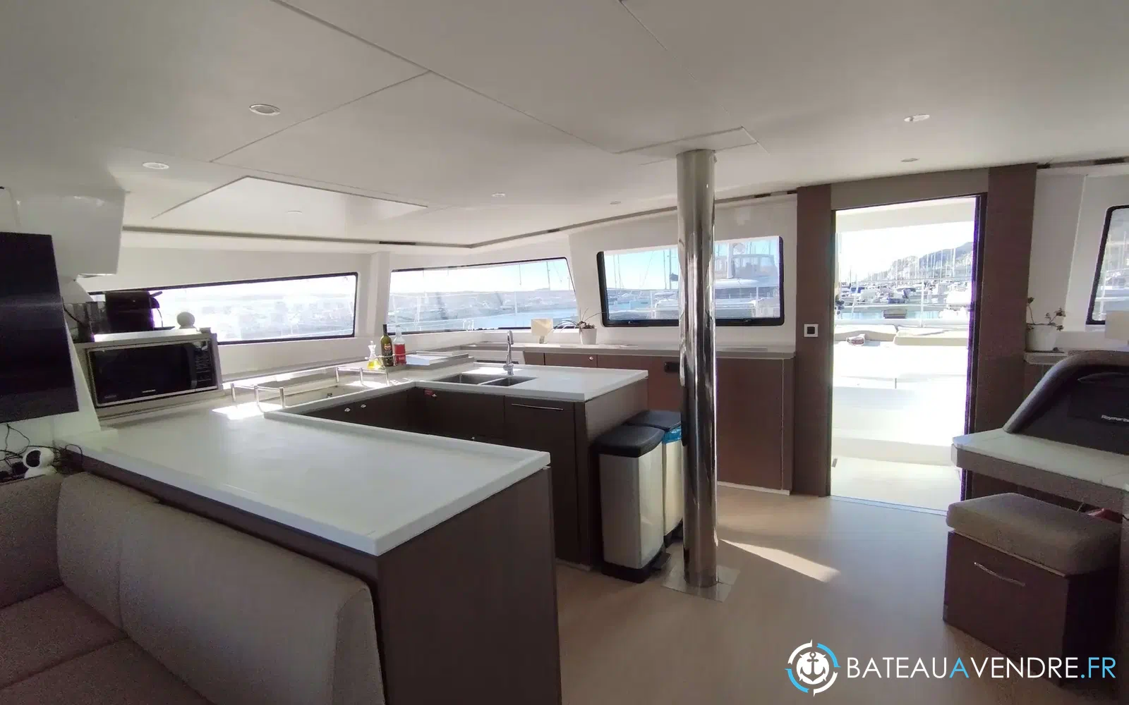 slider 9 Bali Catamarans Bali 5.4