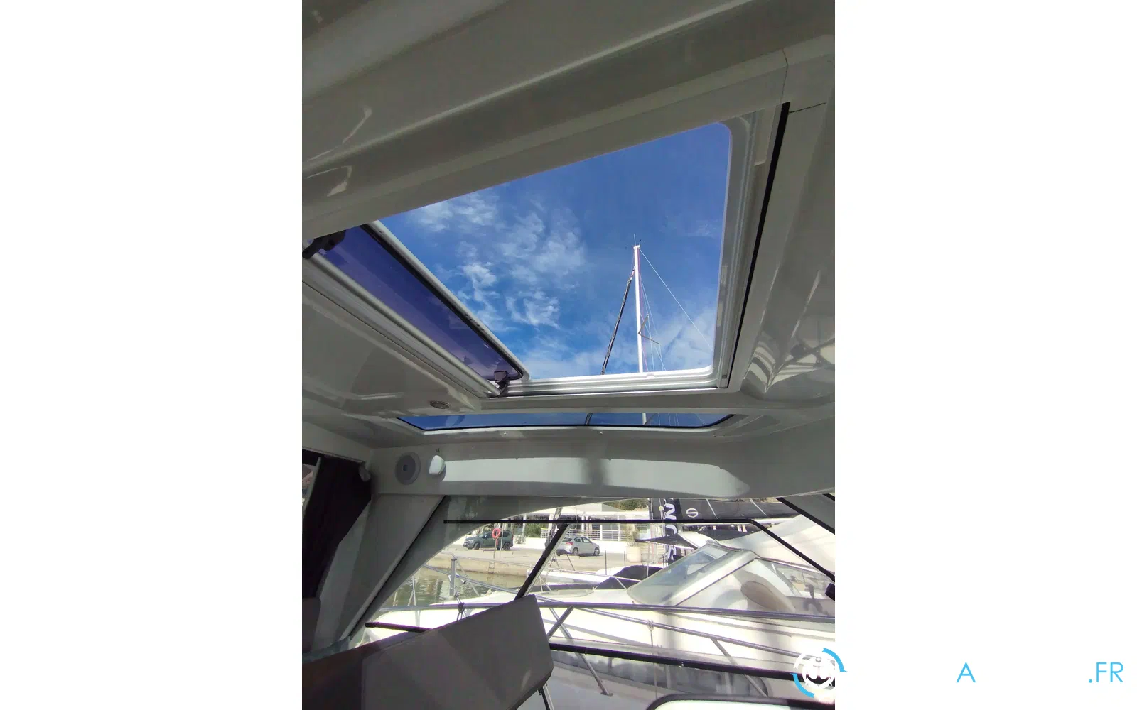 slider 10 Beneteau Antares Serie 9