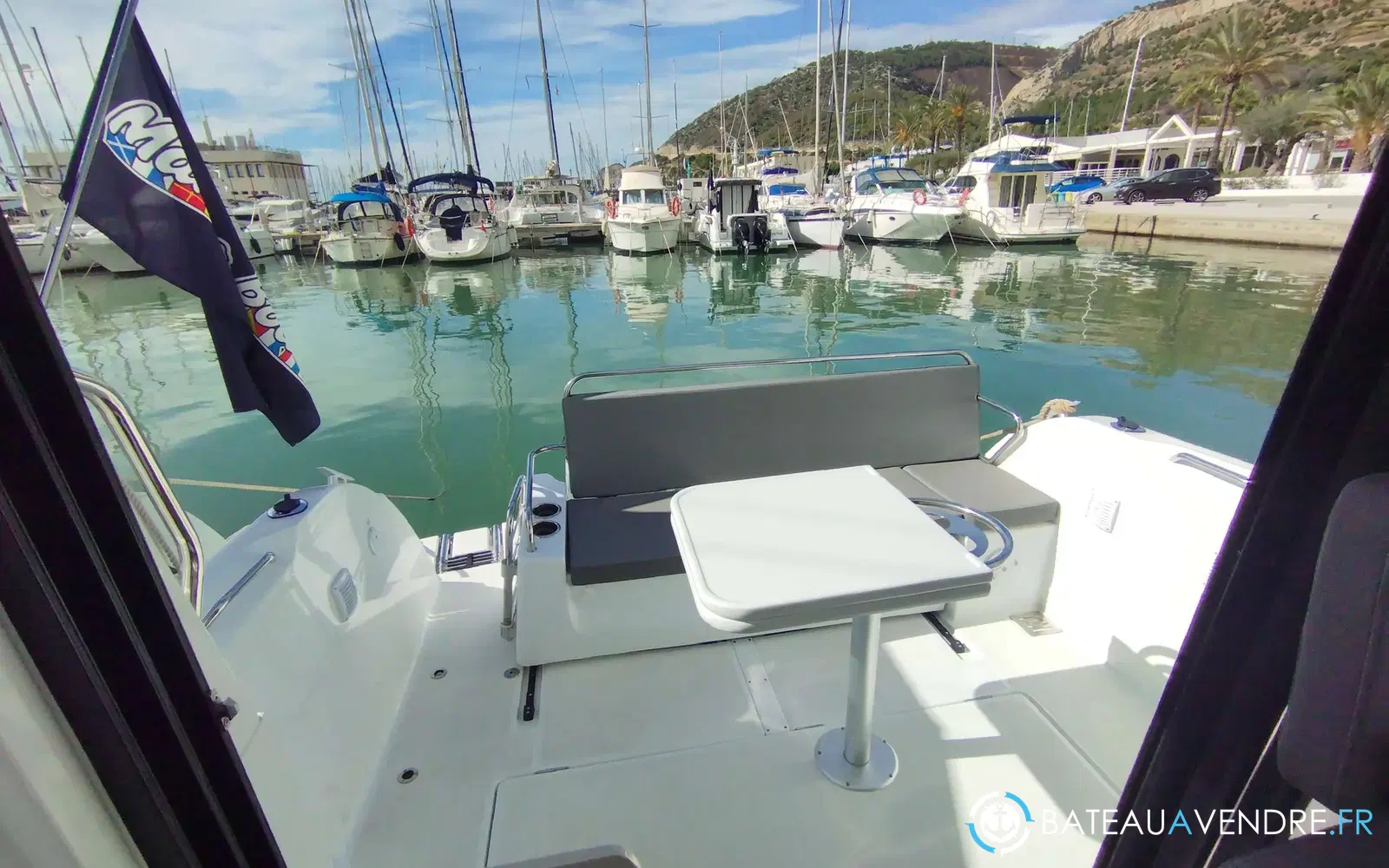 slider 18 Beneteau Antares Serie 9