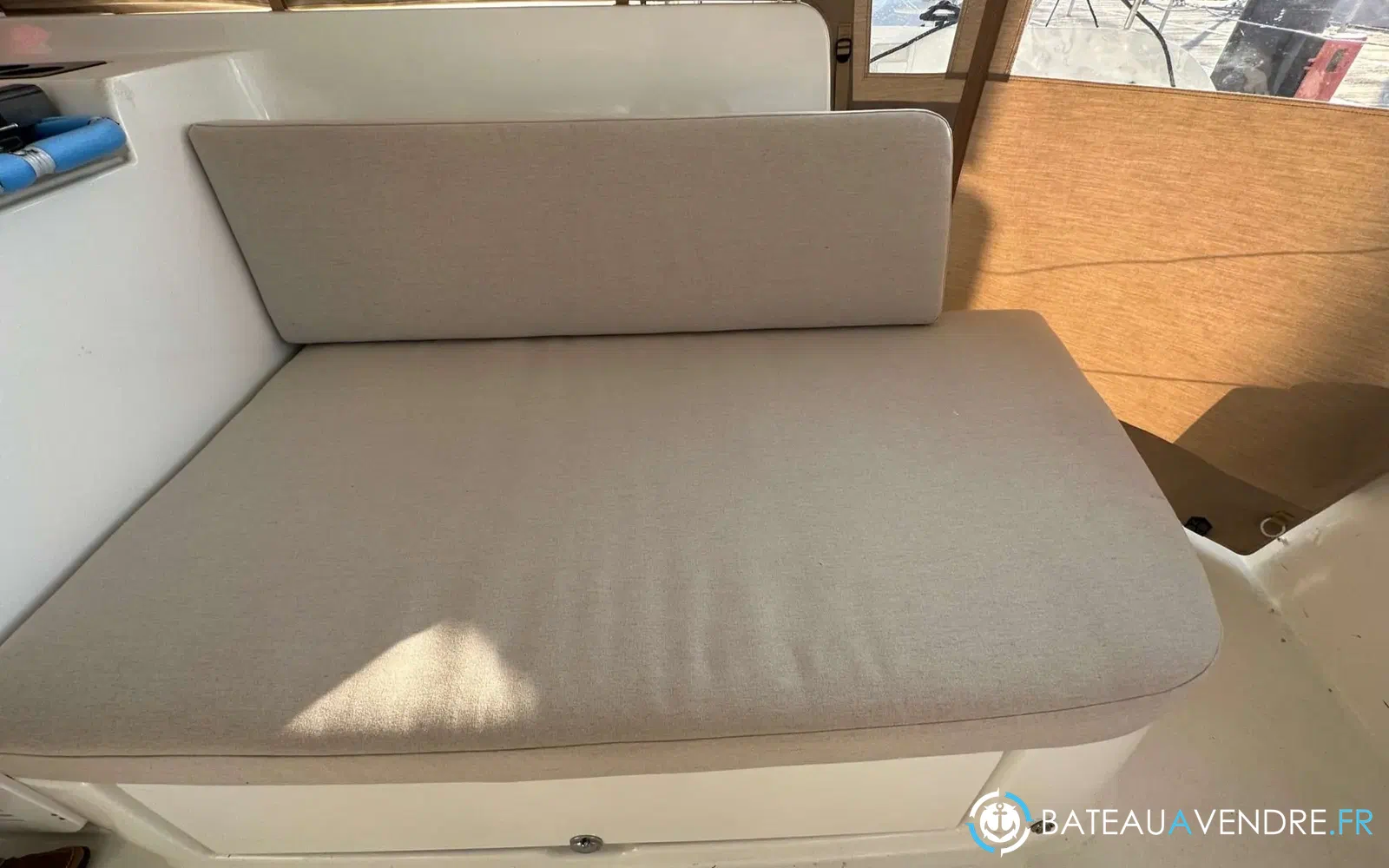 slider 24 Lagoon 46