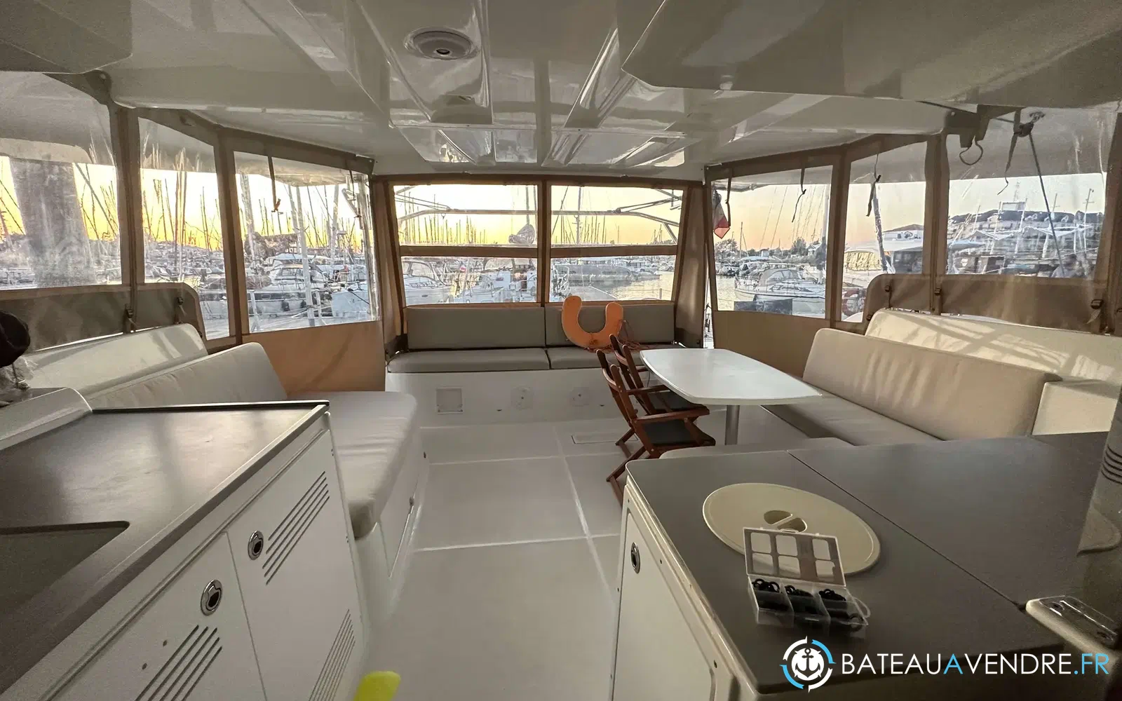 slider 29 Lagoon 46