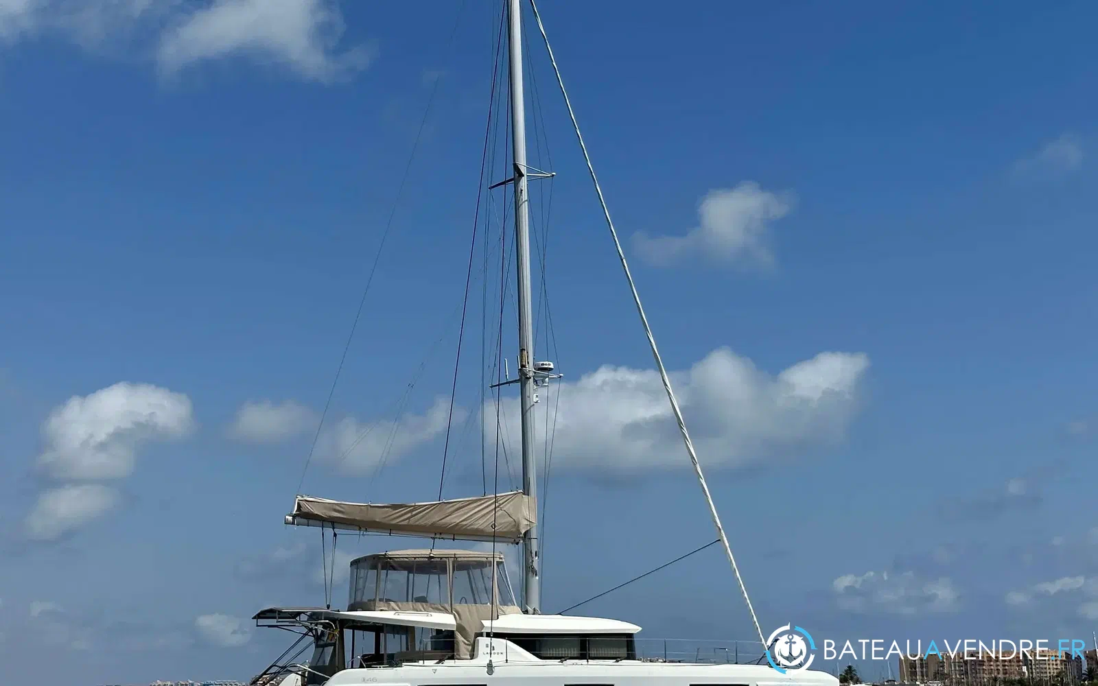 slider 35 Lagoon 46