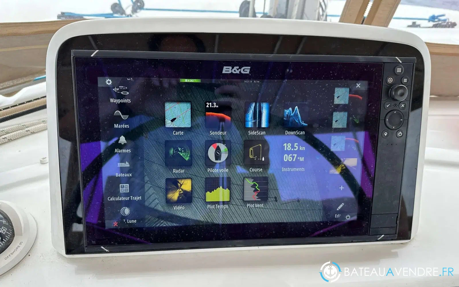 slider 38 Lagoon 46