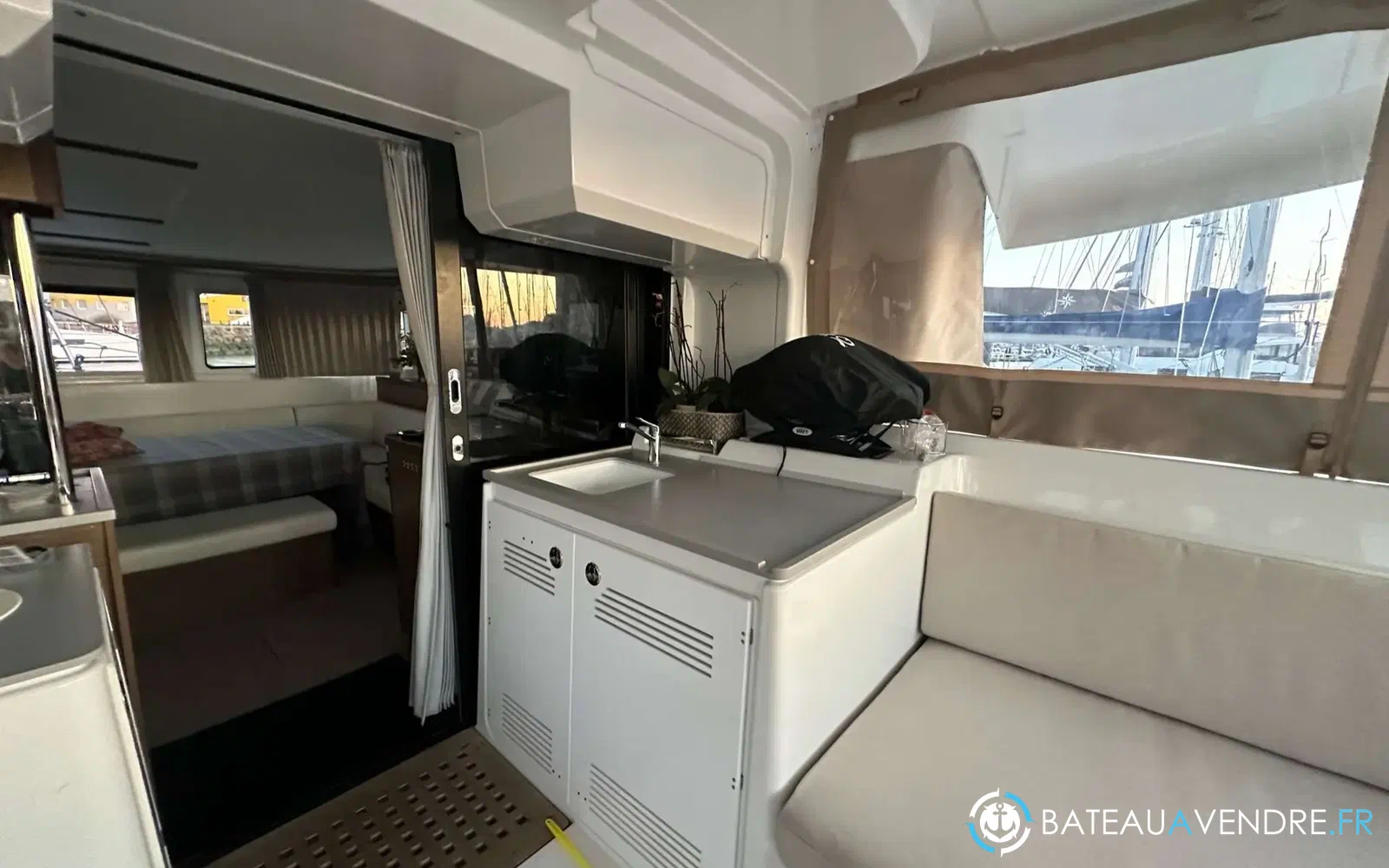 slider 5 Lagoon 46
