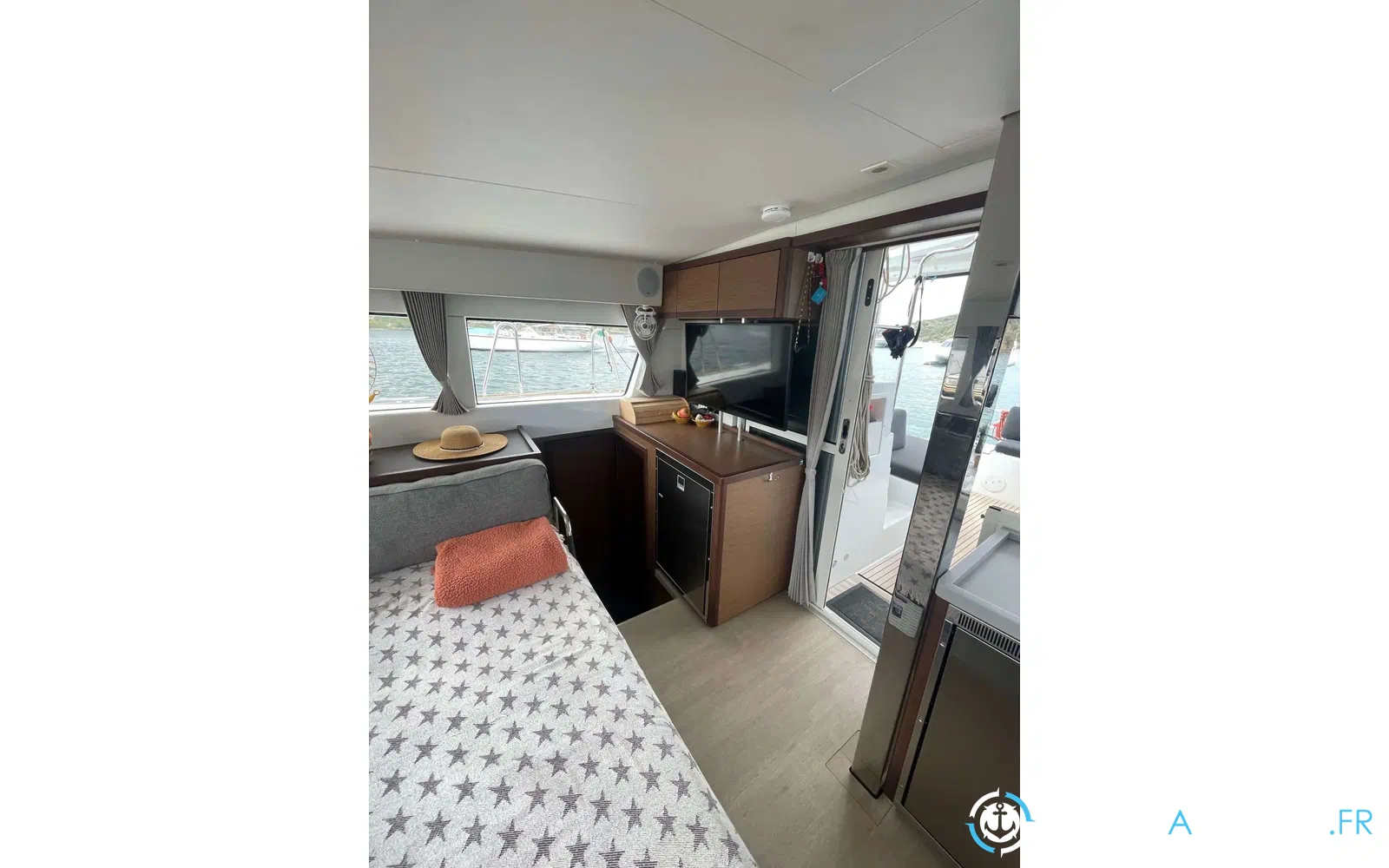 slider 20 Lagoon 40